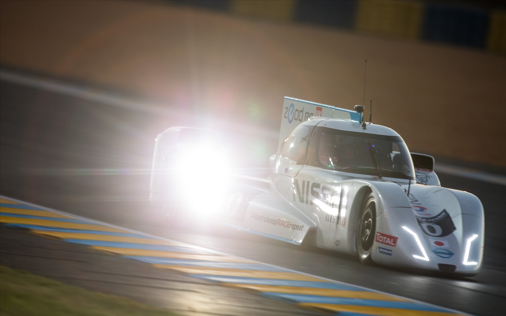 Nissan ZEOD RC 2014