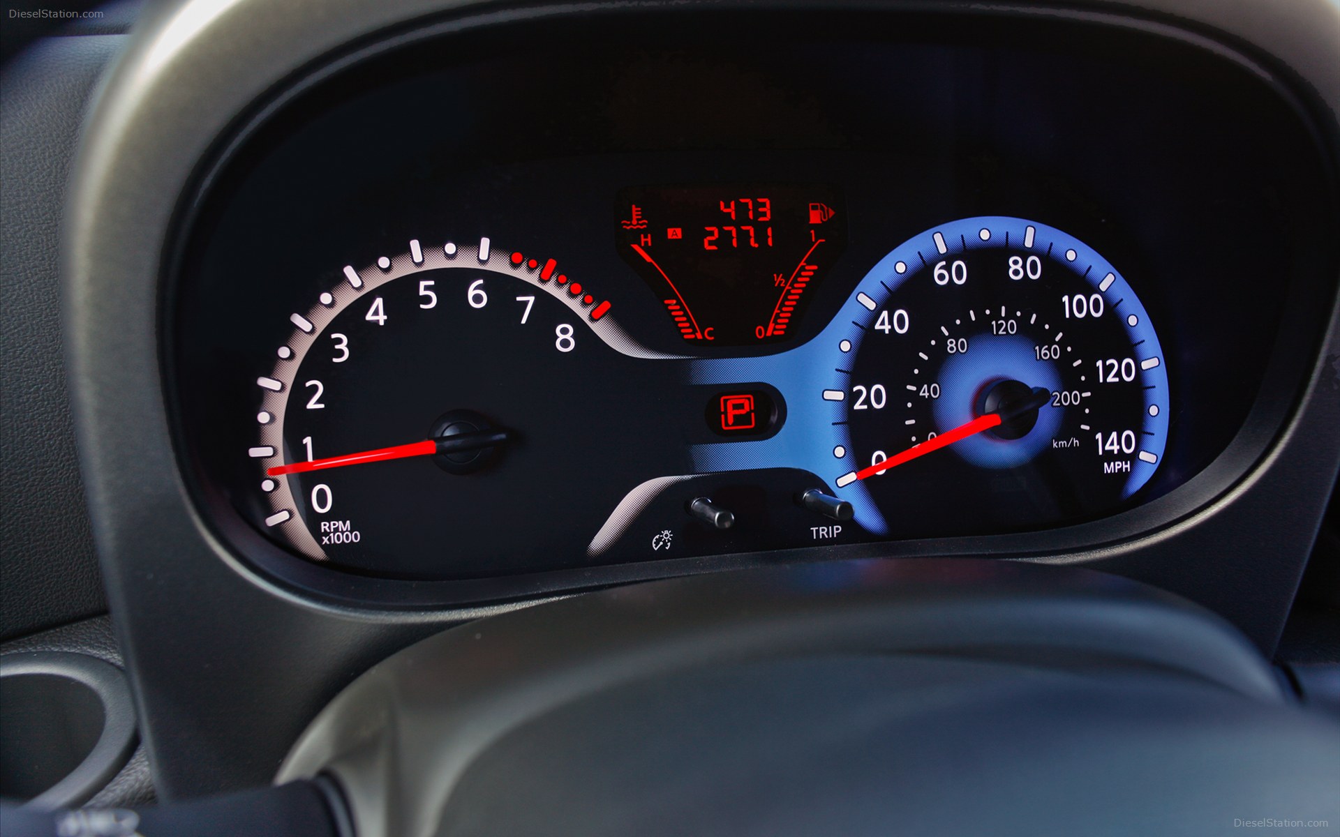 Nissan Cube 2012