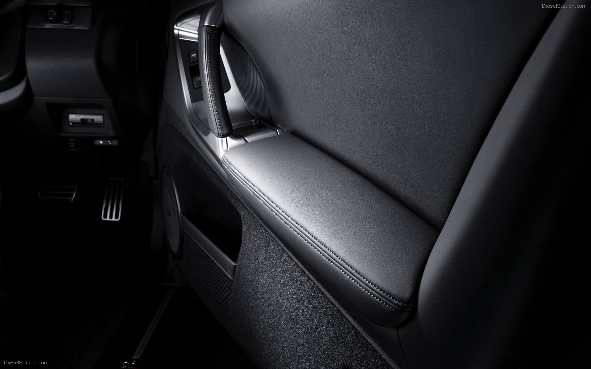 New Nissan GT-R Wallpapers