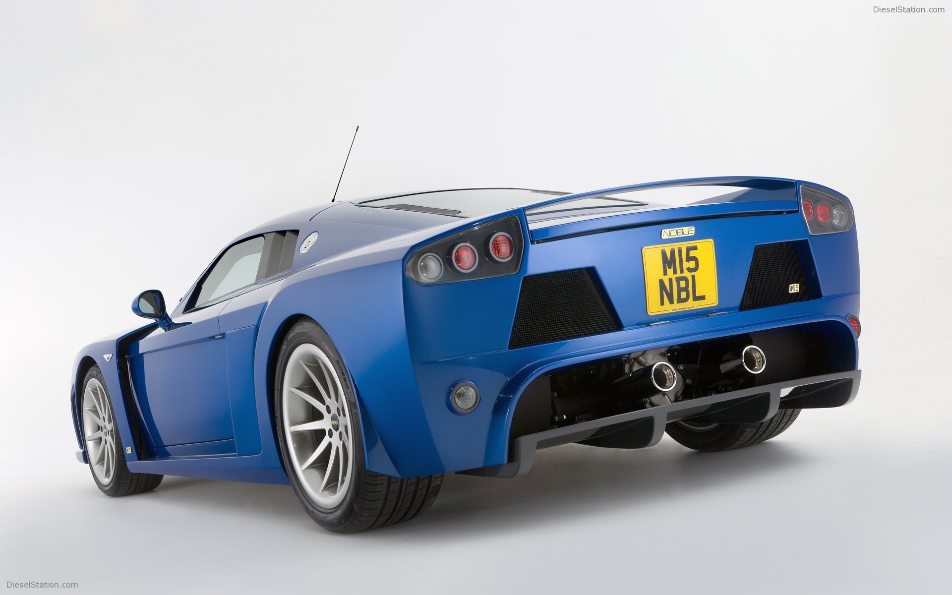 Noble M15