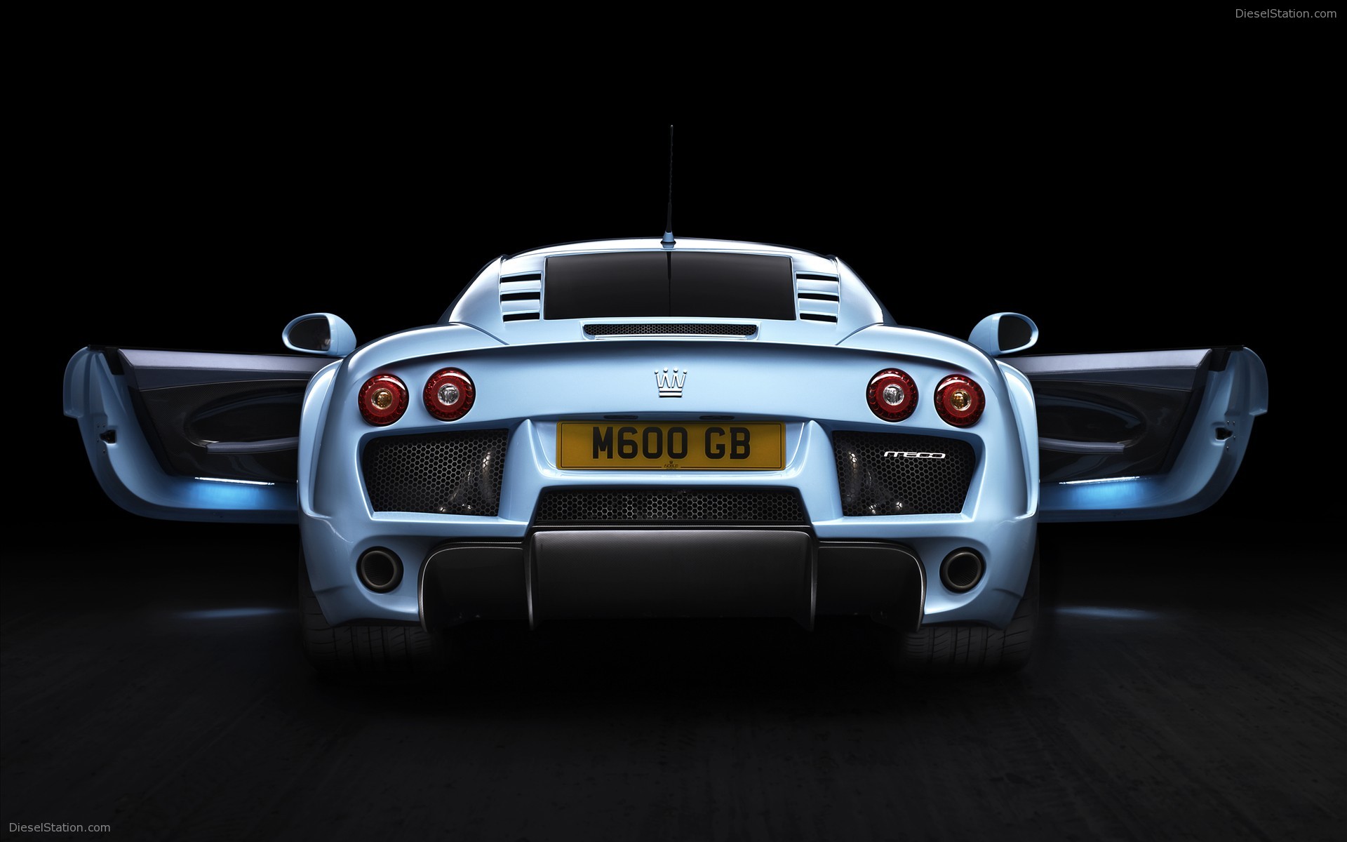 Noble M600