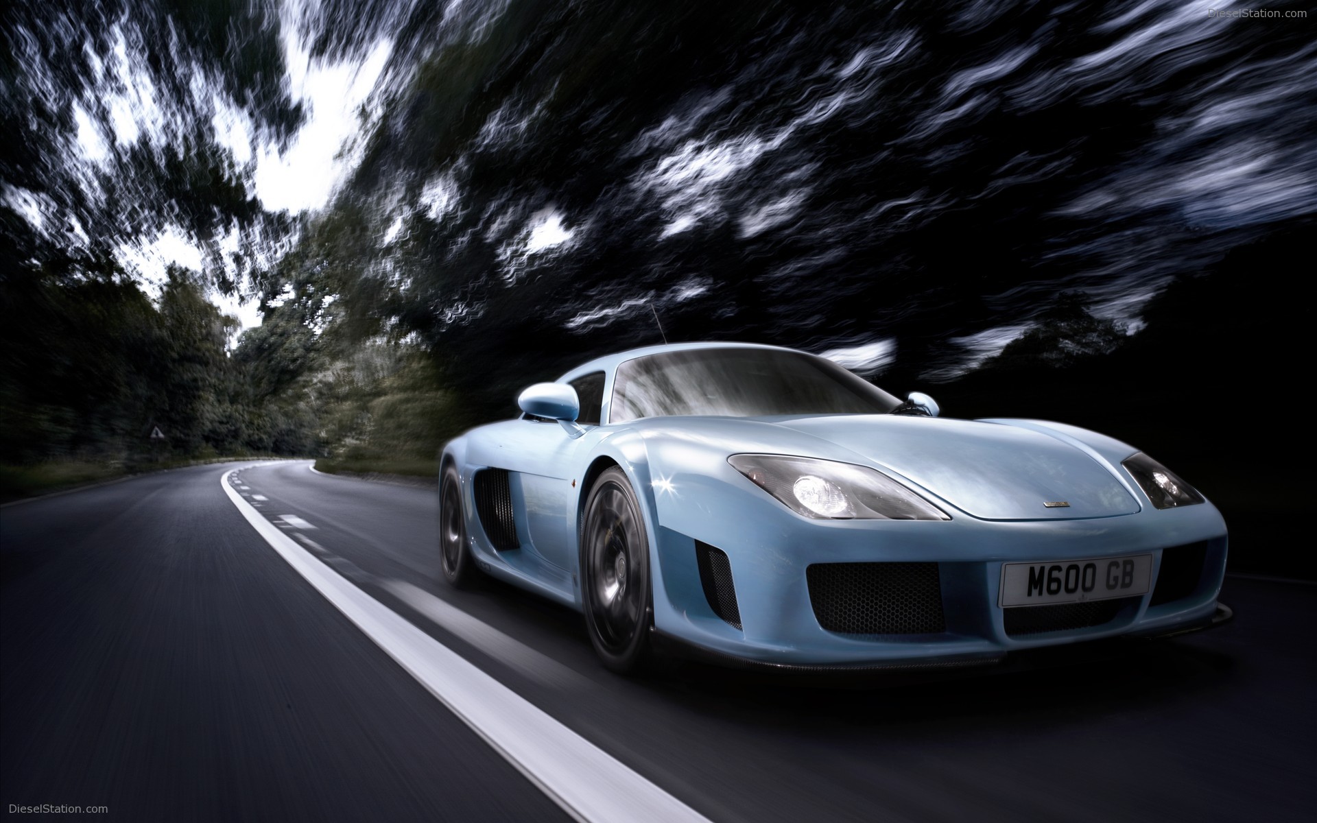 Noble M600