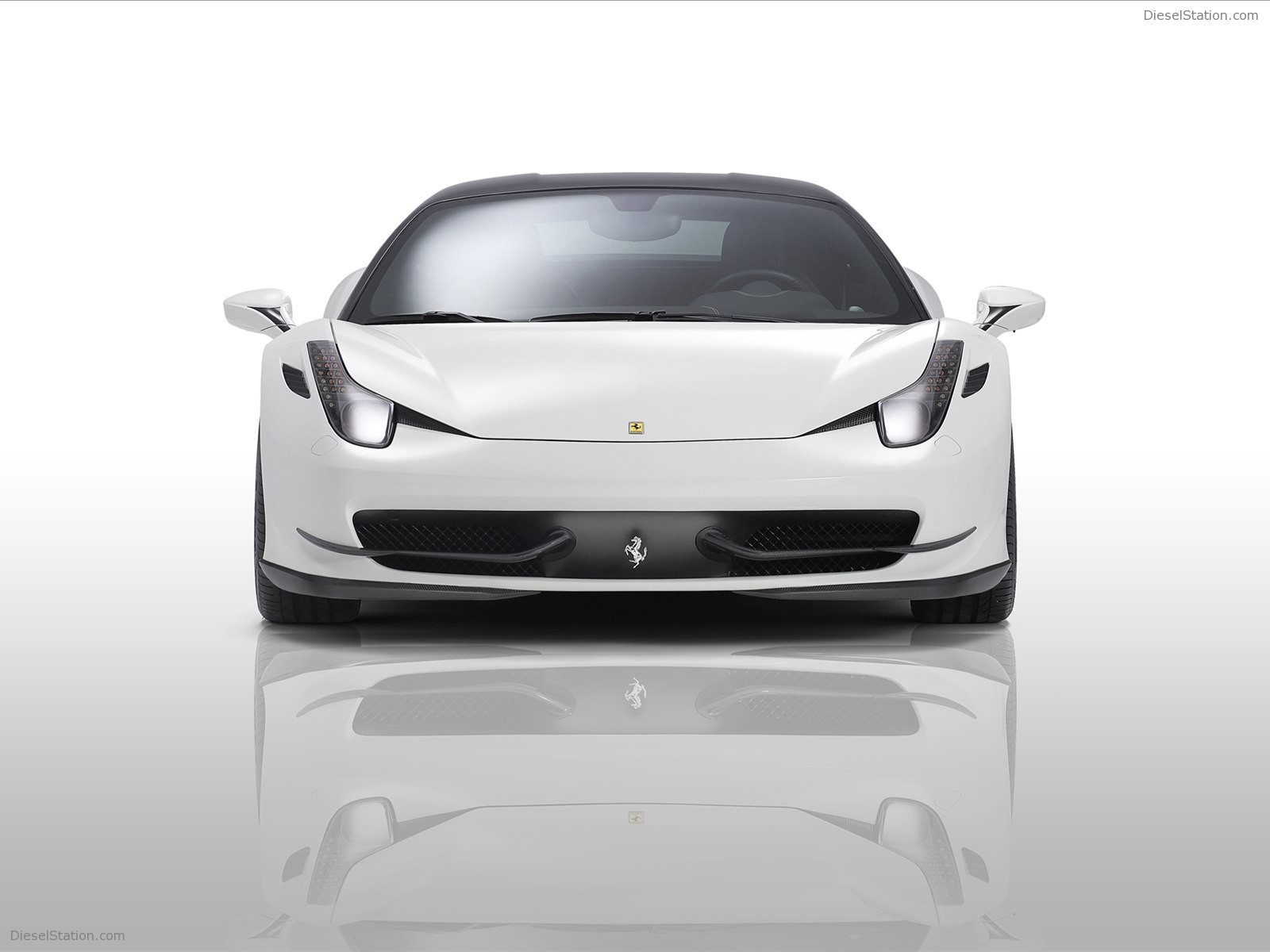 Novitec Rosso Refines Ferrari 458 Italia
