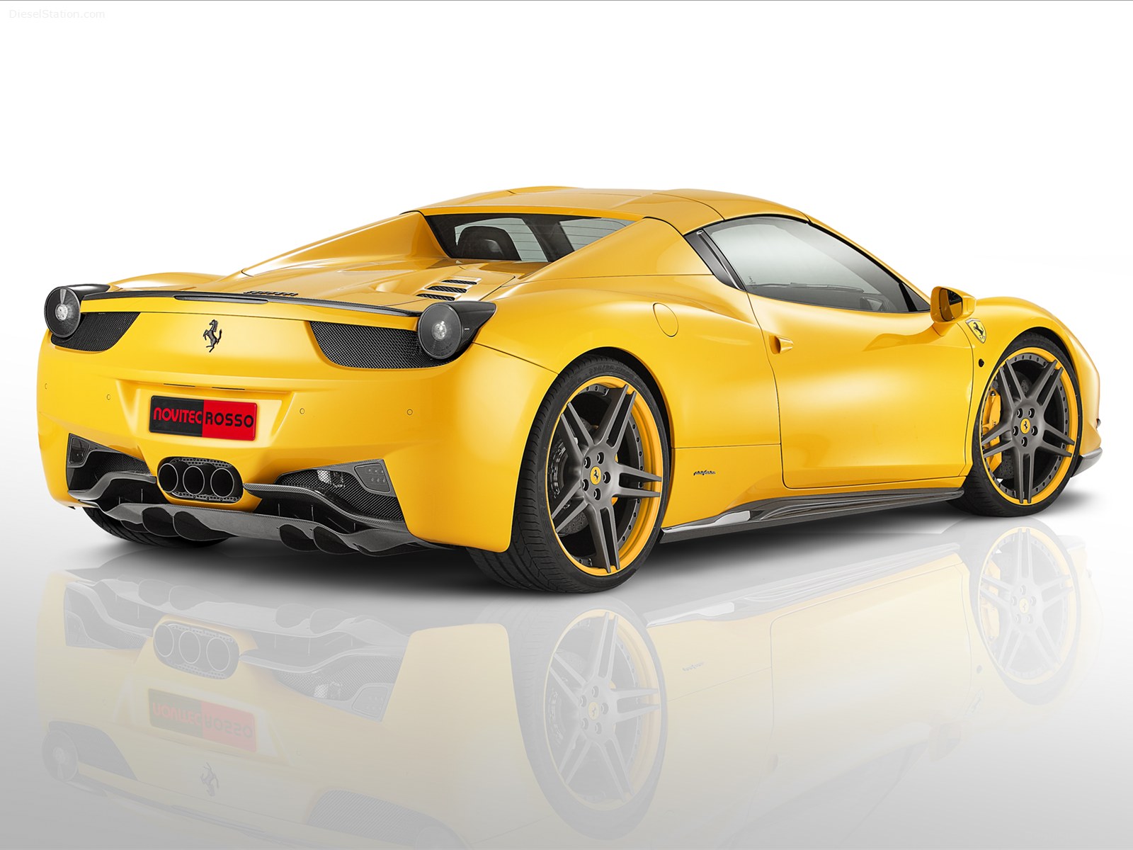 Novitec Rosso Ferrari 458 Spider 2012