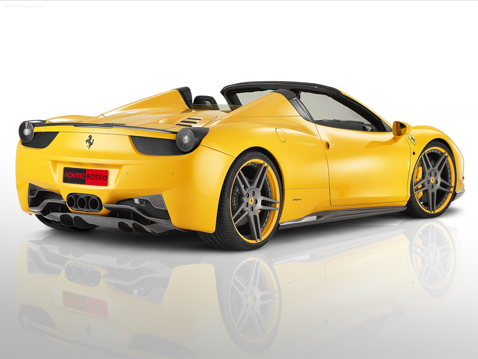 Novitec Rosso Ferrari 458 Spider 2012
