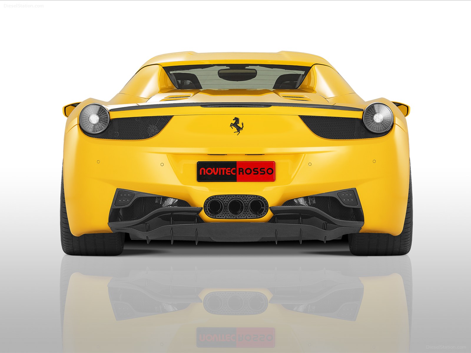 Novitec Rosso Ferrari 458 Spider 2012