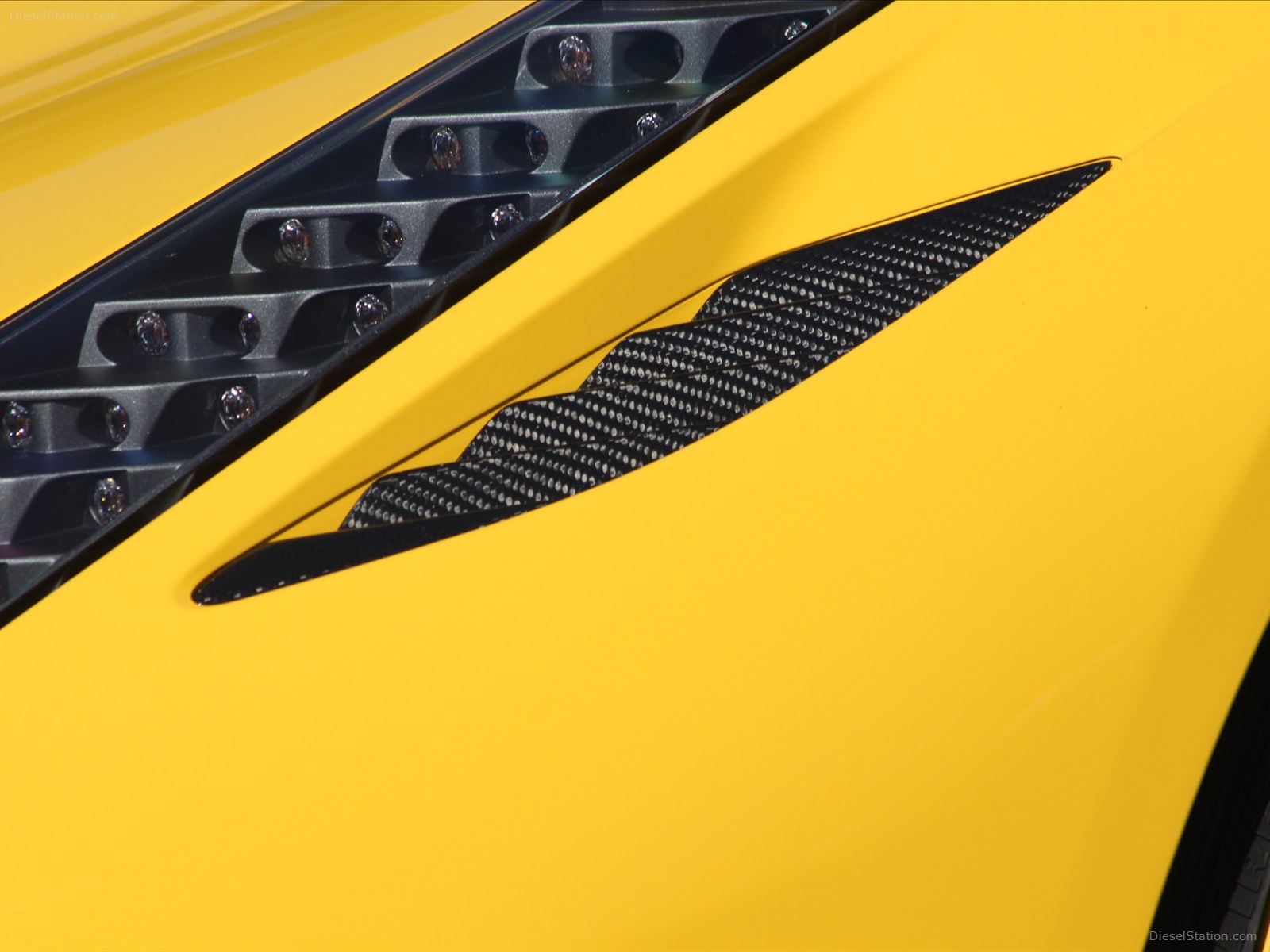 Novitec Rosso Ferrari 458 Spider 2012
