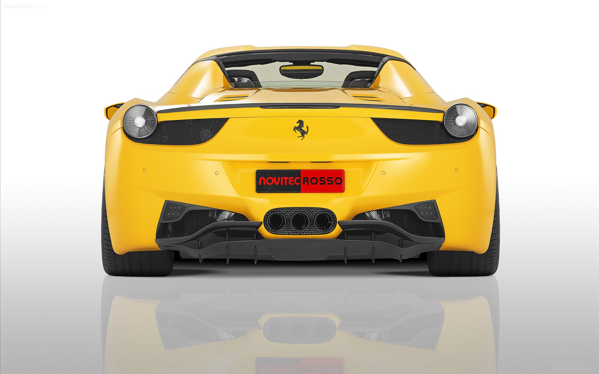 Novitec Rosso Ferrari 458 Spider 2012