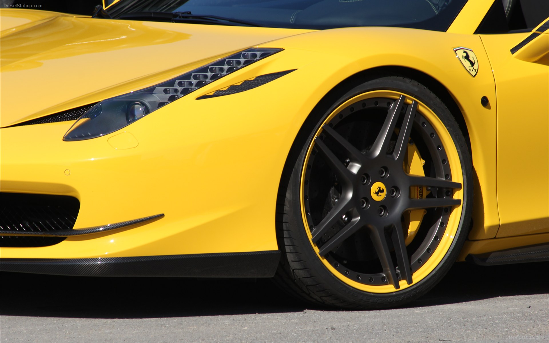 Novitec Rosso Ferrari 458 Spider 2012