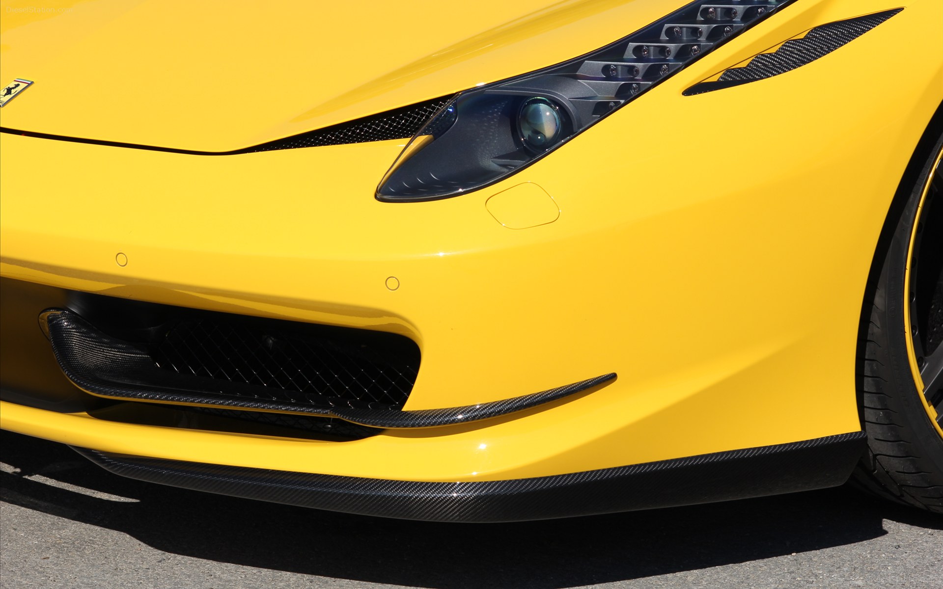Novitec Rosso Ferrari 458 Spider 2012