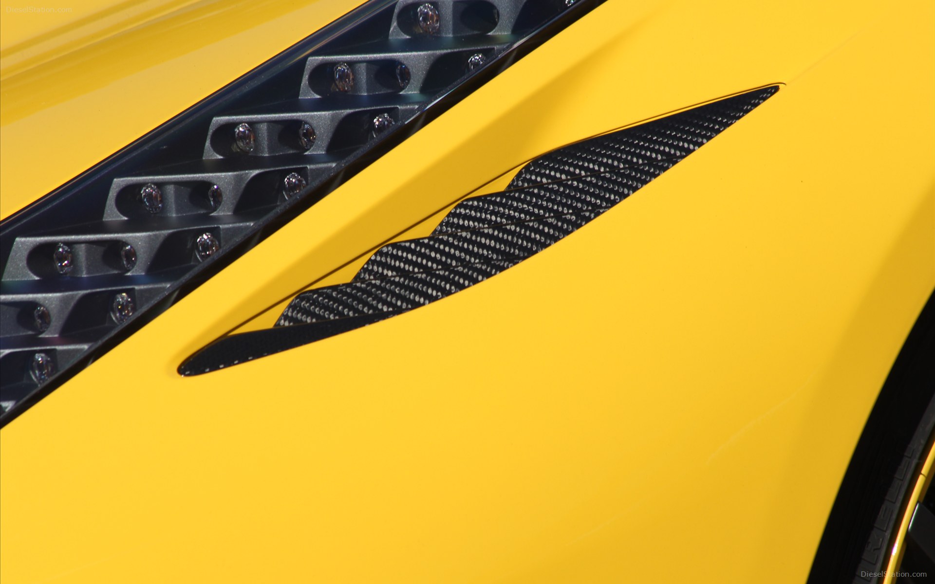 Novitec Rosso Ferrari 458 Spider 2012