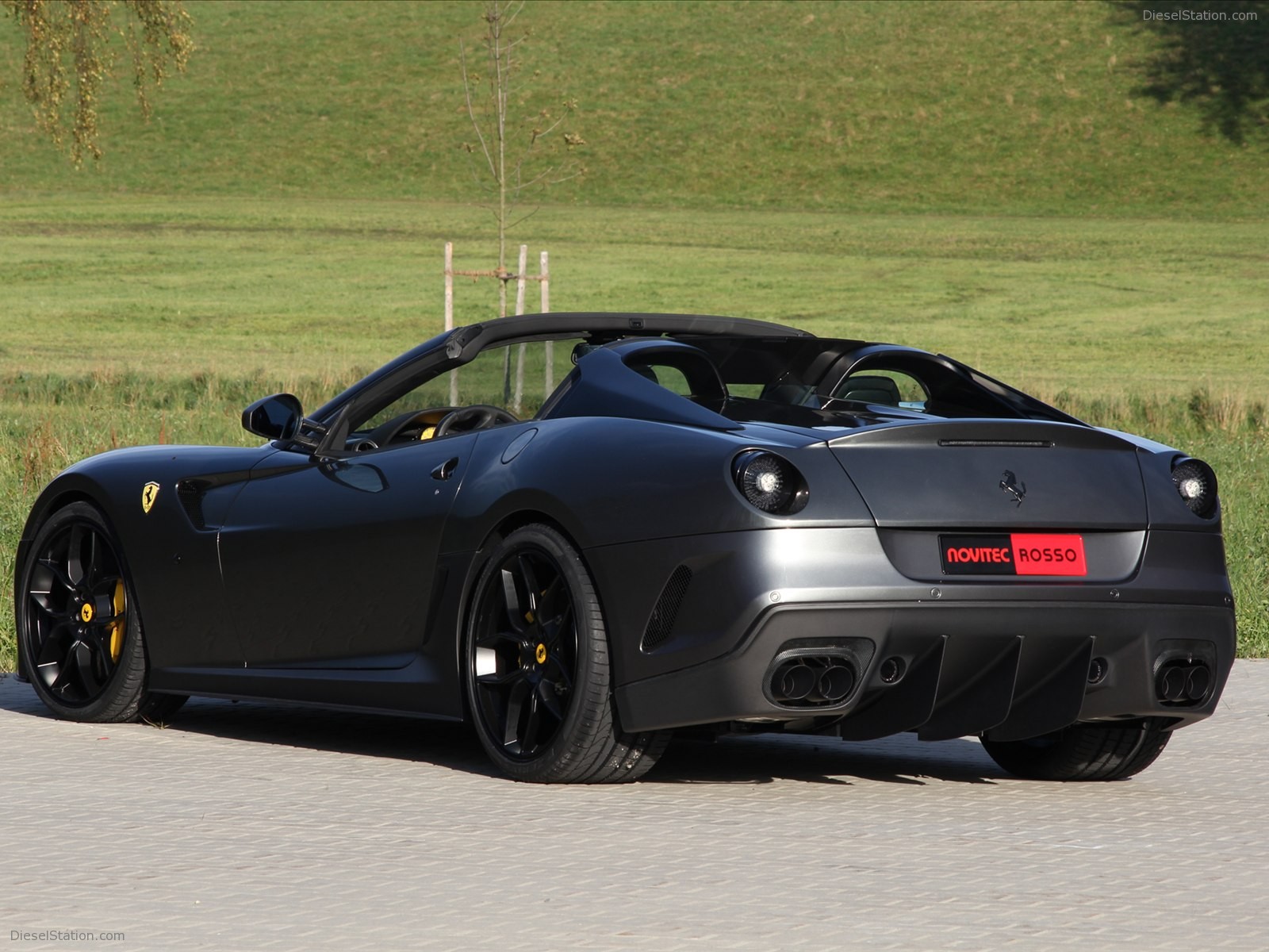 Novitec Rosso Ferrari SA APERTA 2011