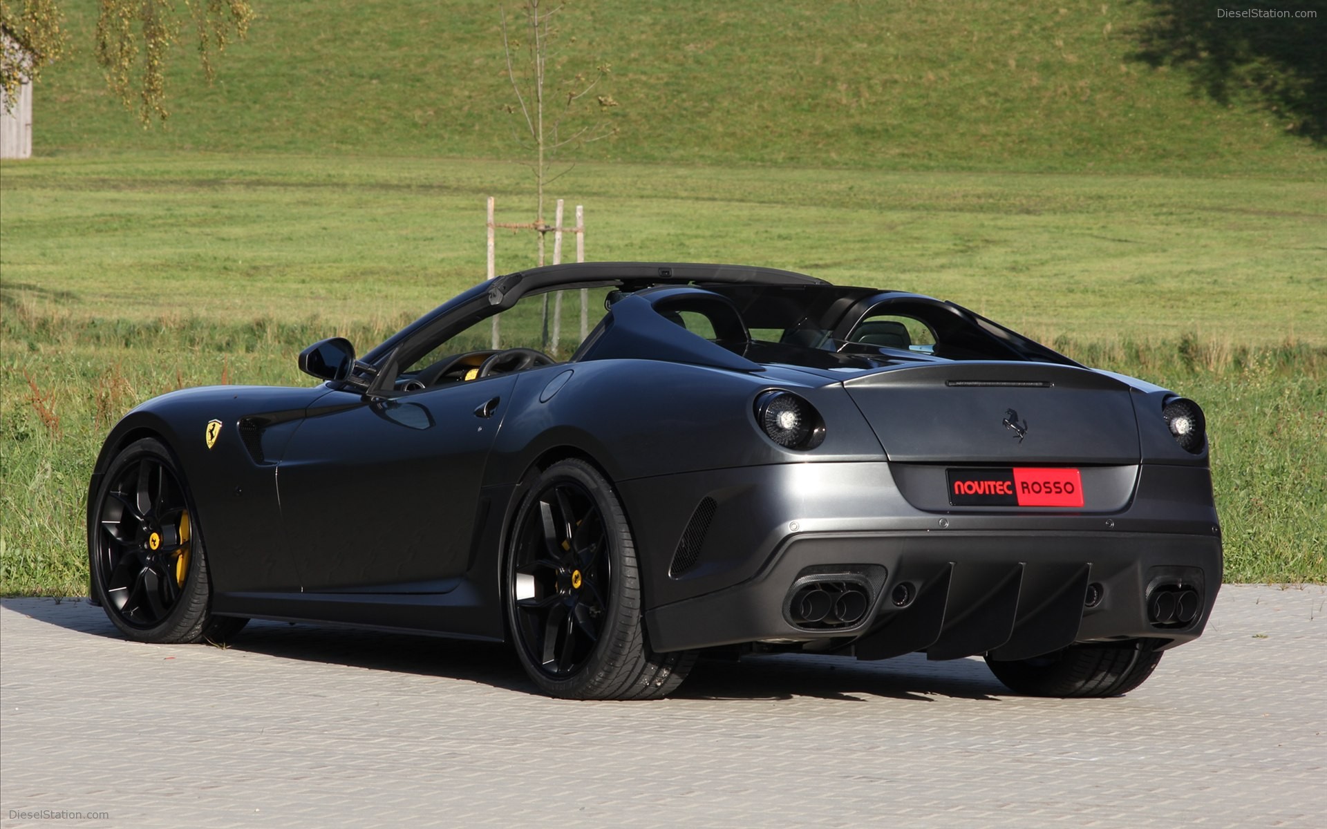 Novitec Rosso Ferrari SA APERTA 2011