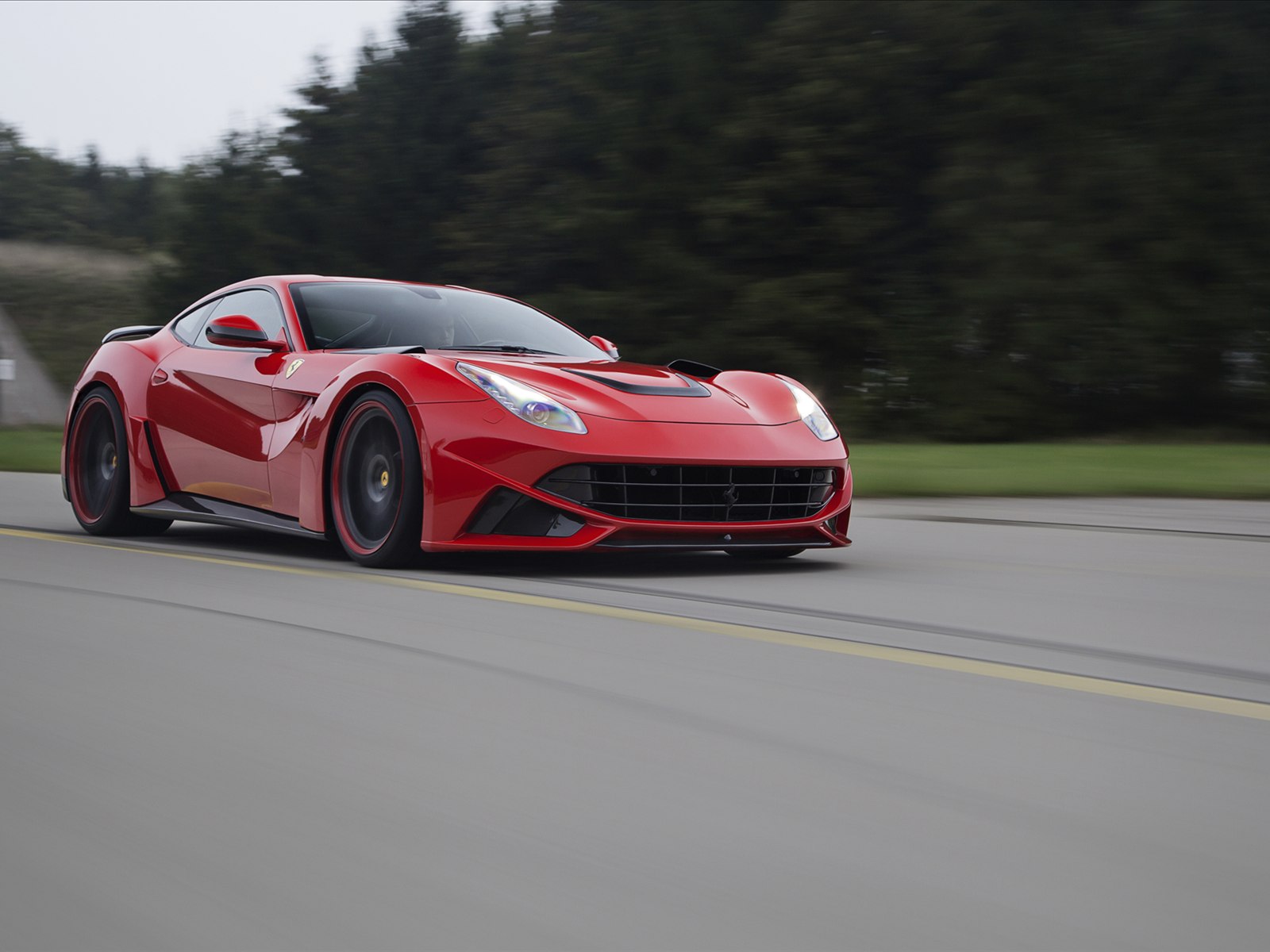 Novitec Ferrari F12 Berlinetta N LARGO 2014 Novitec Ferrari F12 Berlinetta N LARGO 2014