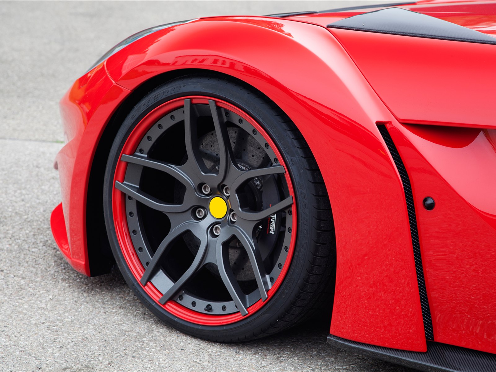 Novitec Ferrari F12 Berlinetta N LARGO 2014 Novitec Ferrari F12 Berlinetta N LARGO 2014