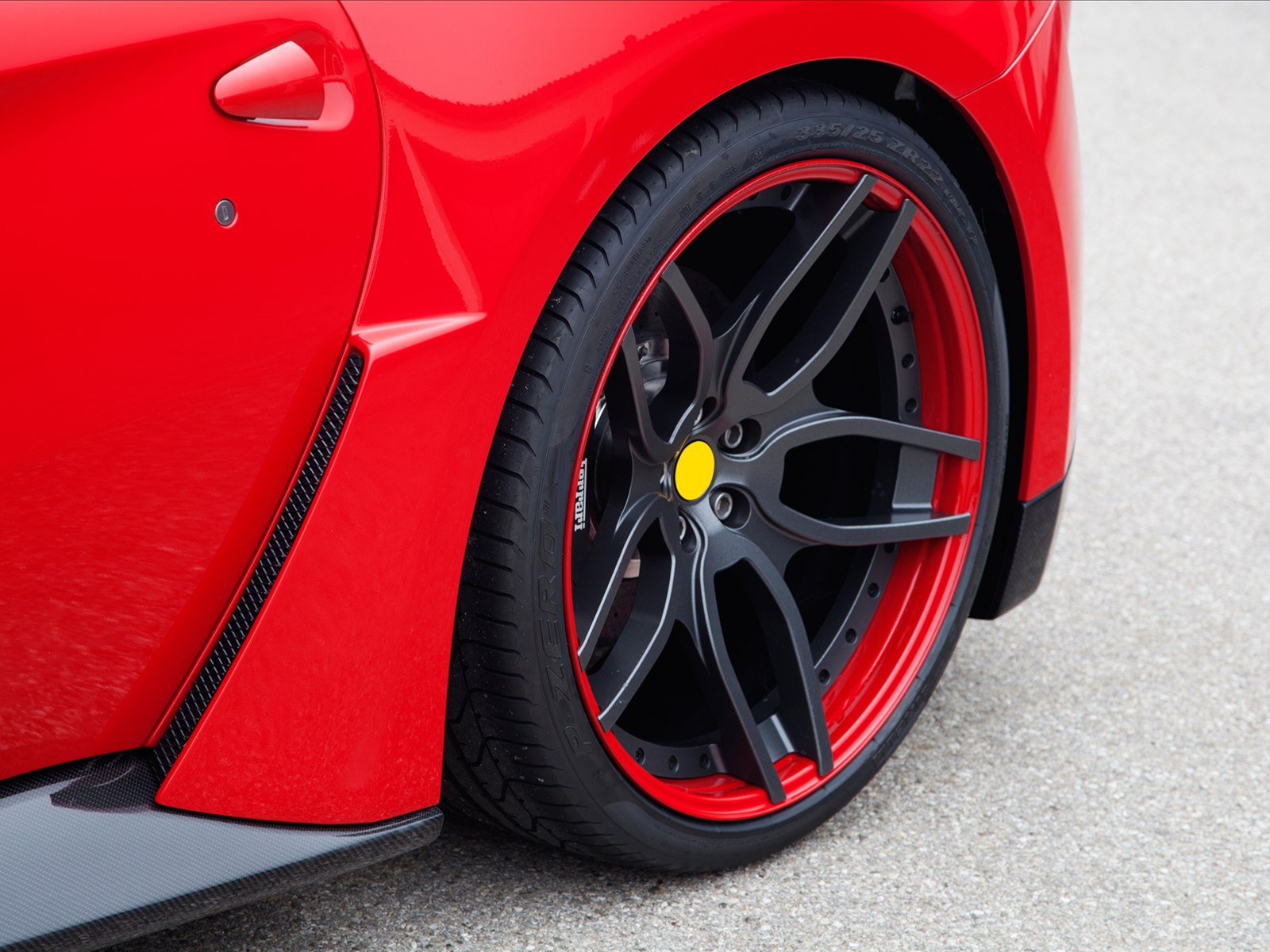 Novitec Ferrari F12 Berlinetta N LARGO 2014 Novitec Ferrari F12 Berlinetta N LARGO 2014