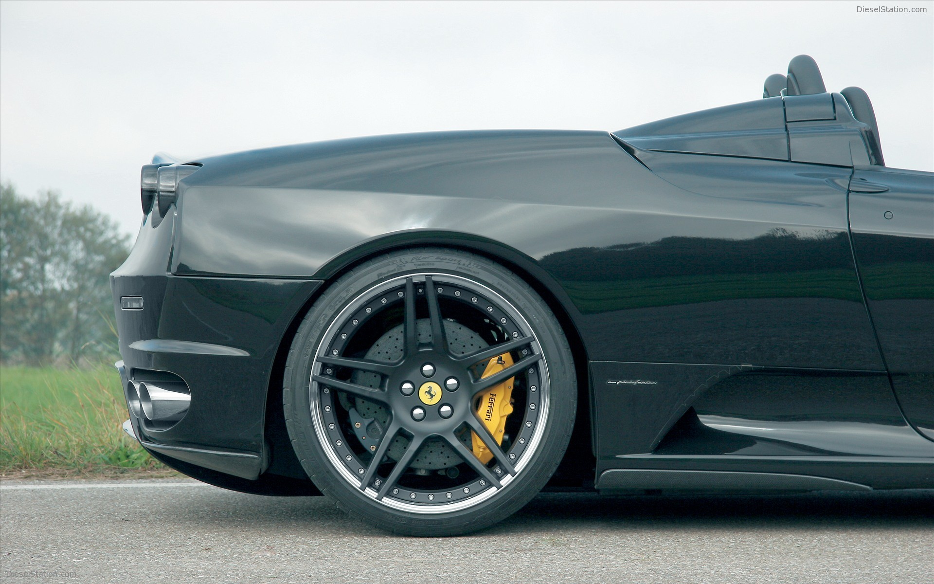 Novitec Rosso Ferrari F430 Spider Supersport