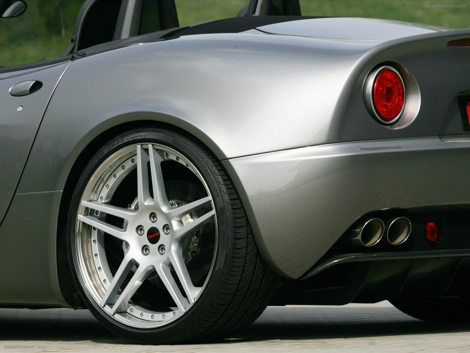 Novitec Alfa Romeo 8C Spider