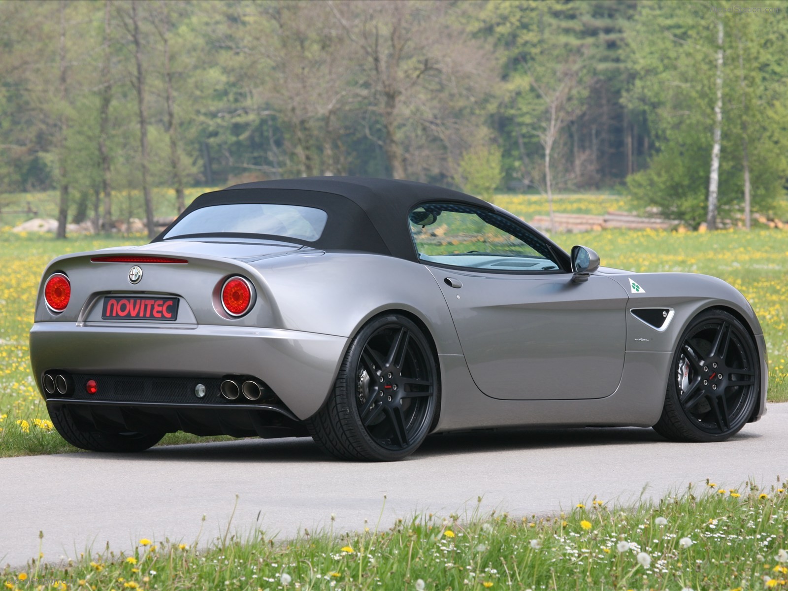 Novitec Alfa Romeo 8C Spider