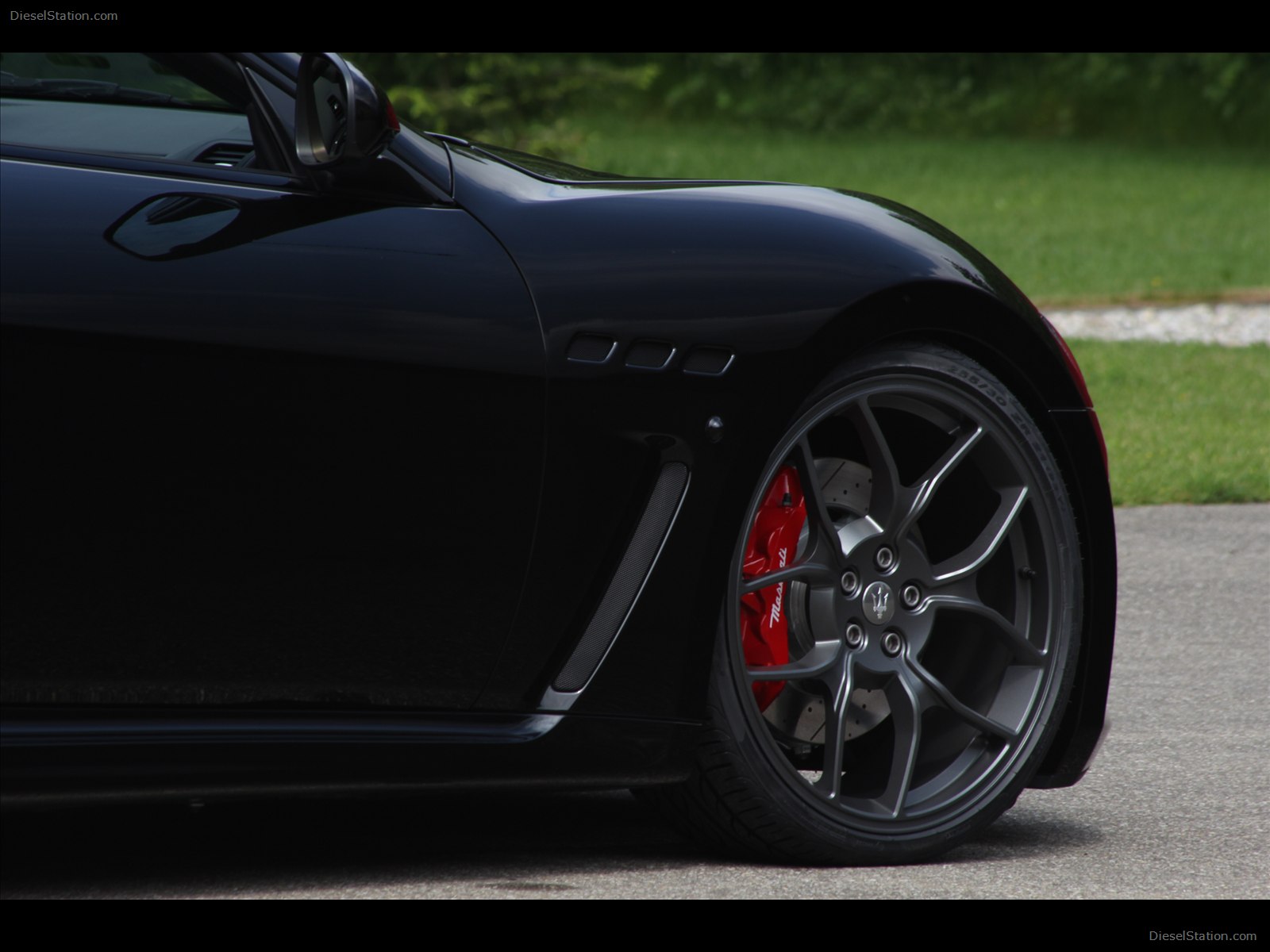 Novitec Tridente Maserati GranCabrio MC 2013 Novitec Tridente Maserati GranCabrio MC 2013