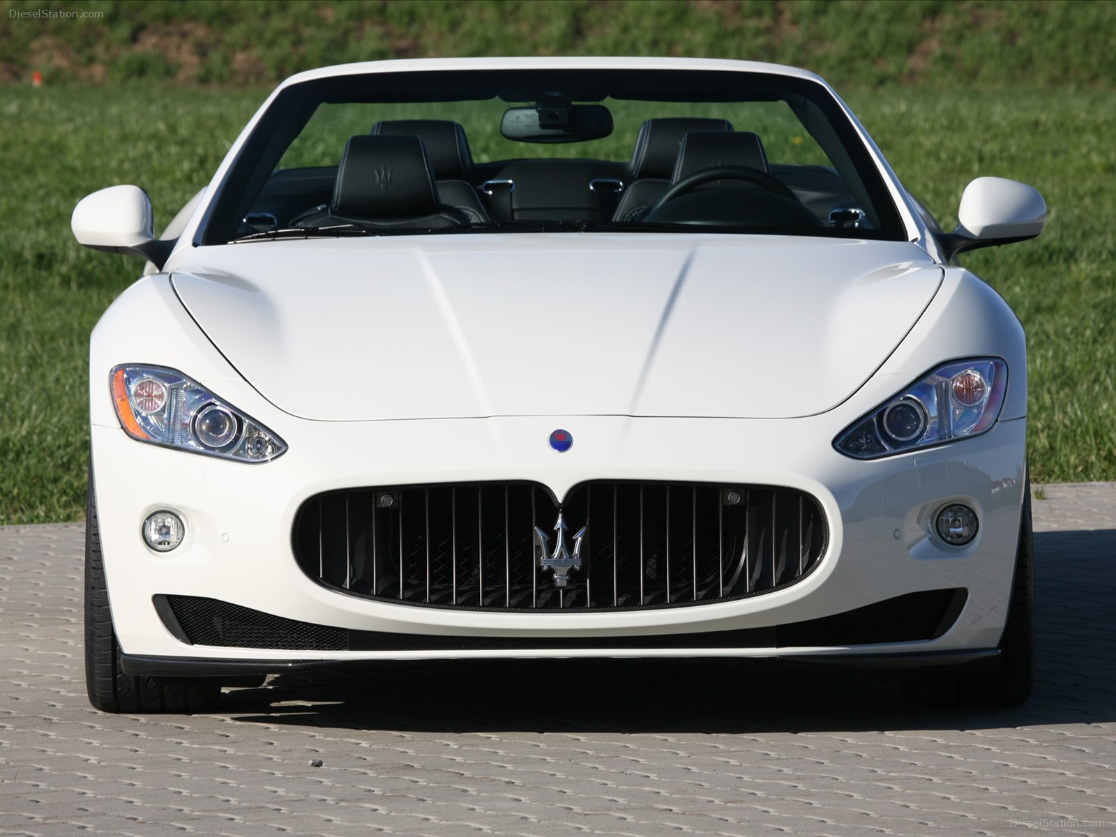 Maserati GranCabrio from Novitec Tridente 2011 Maserati GranCabrio from Novitec Tridente 2011