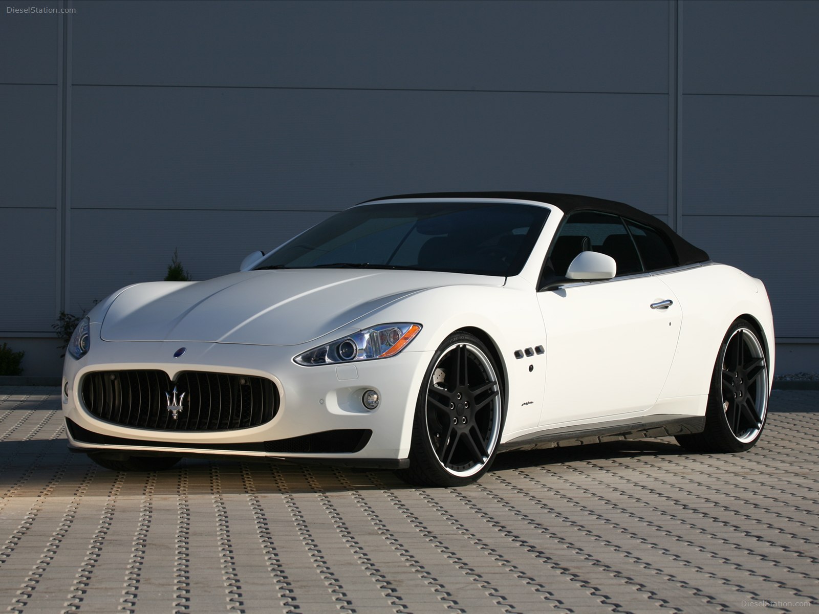 Maserati GranCabrio from Novitec Tridente 2011 Maserati GranCabrio from Novitec Tridente 2011