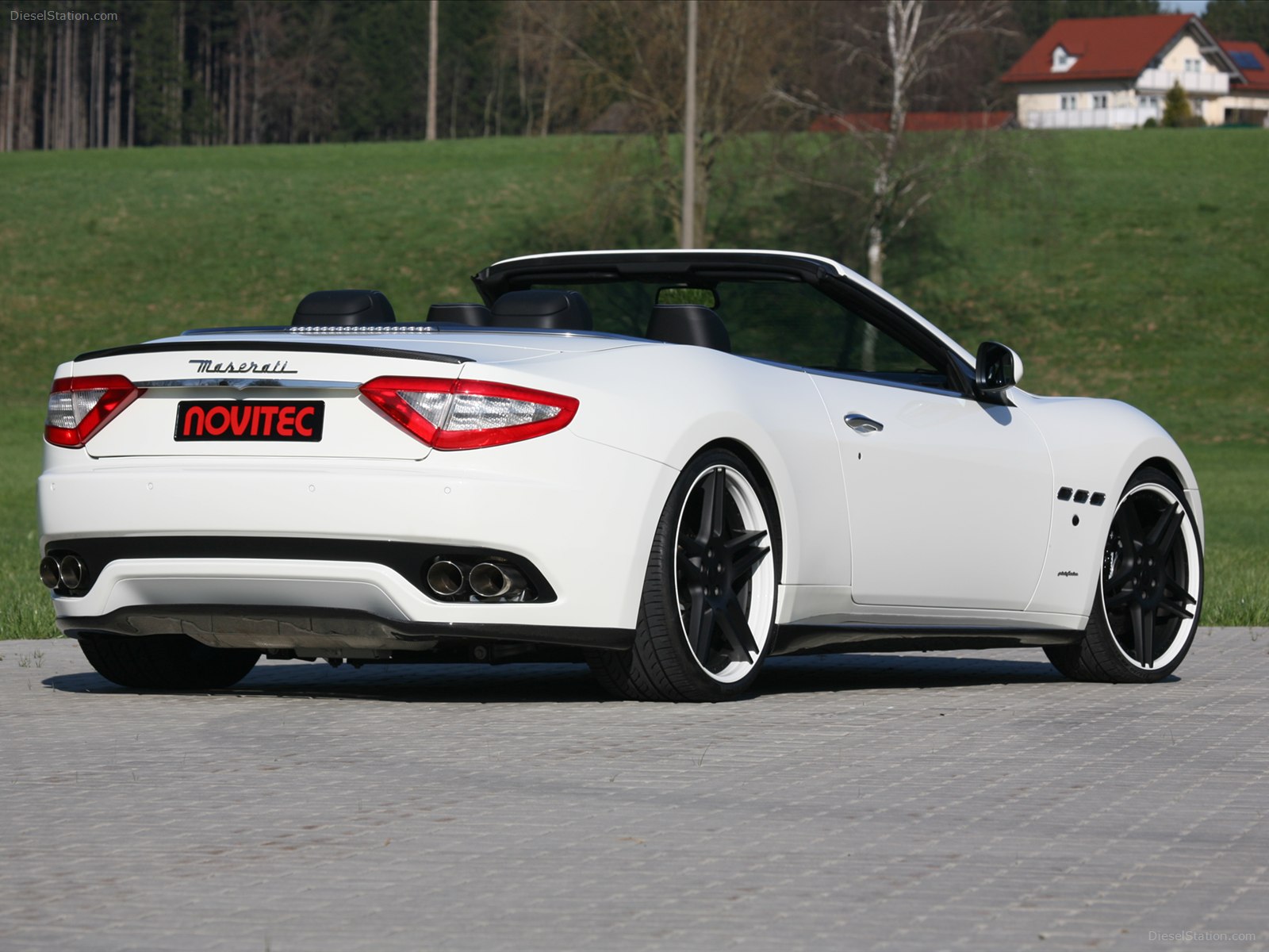 Maserati GranCabrio from Novitec Tridente 2011