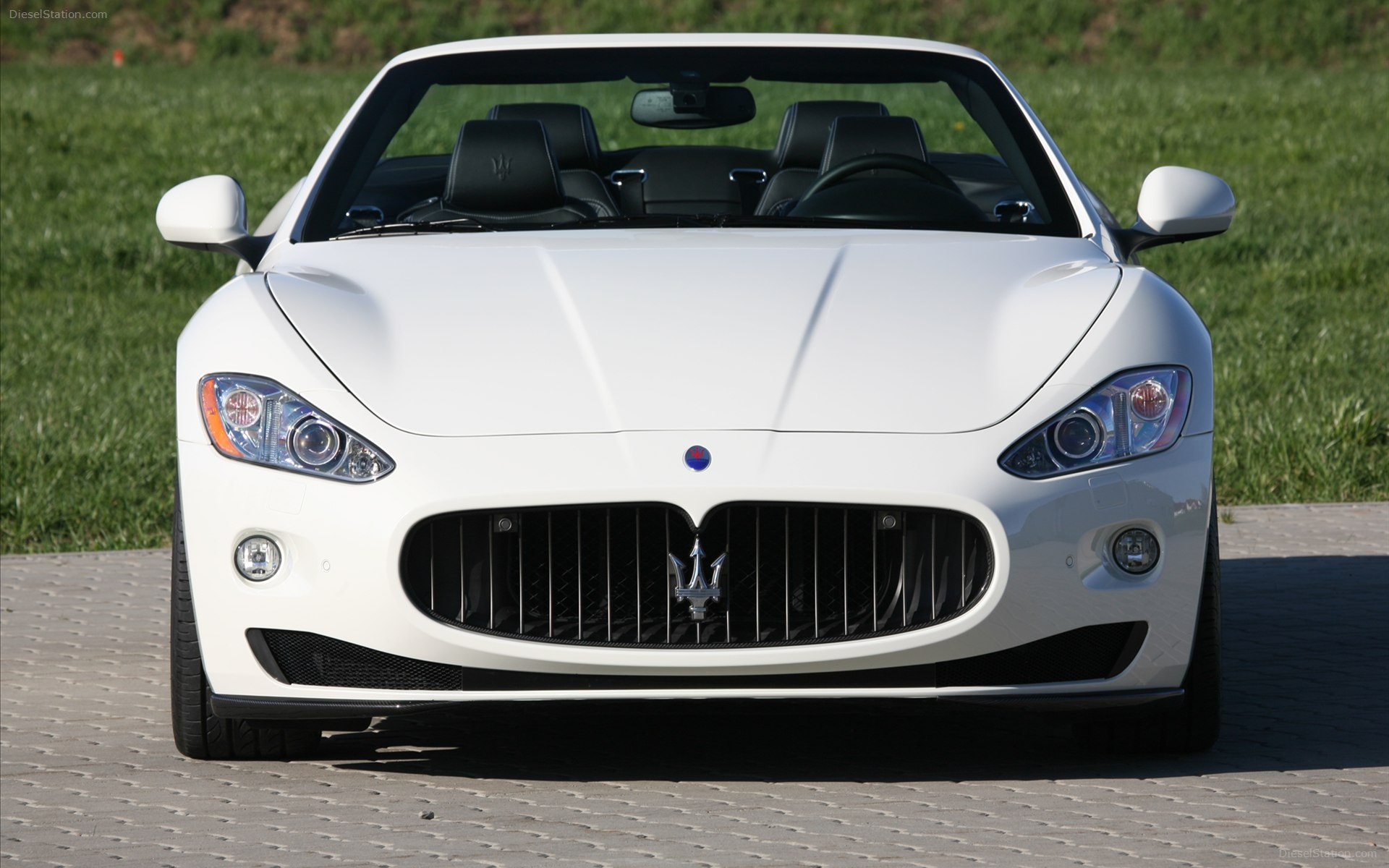 Maserati GranCabrio from Novitec Tridente 2011 Maserati GranCabrio from Novitec Tridente 2011
