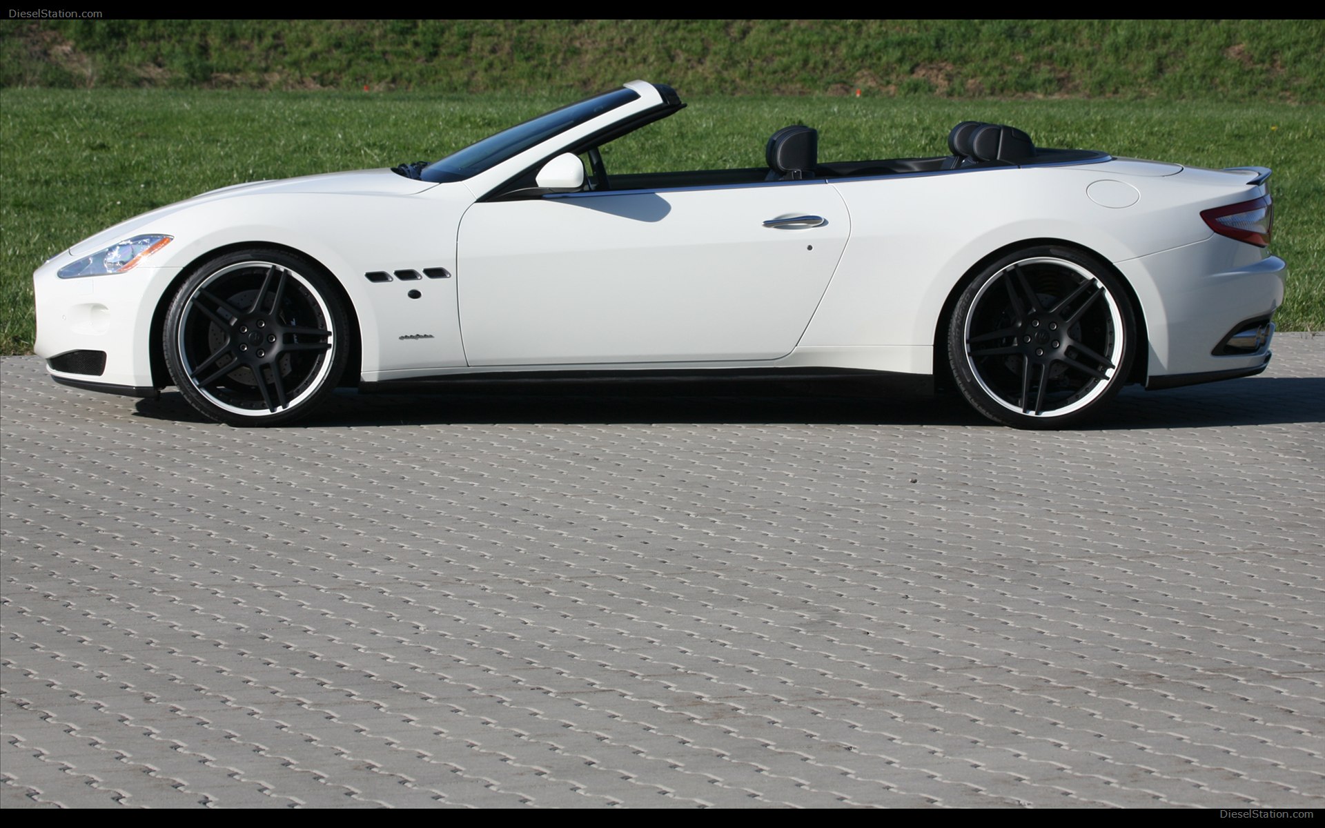 Maserati GranCabrio from Novitec Tridente 2011 Maserati GranCabrio from Novitec Tridente 2011
