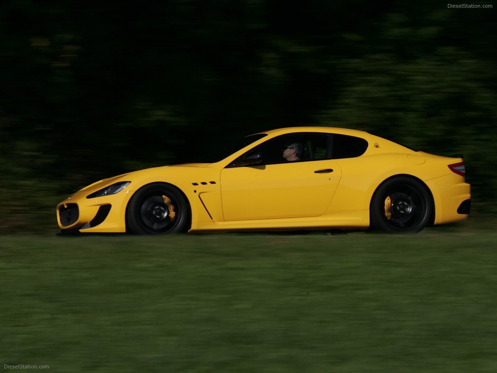 Novitec Tridente Maserati GranTurismo MC Stradale 2011 Novitec Tridente Maserati GranTurismo MC Stradale 2011