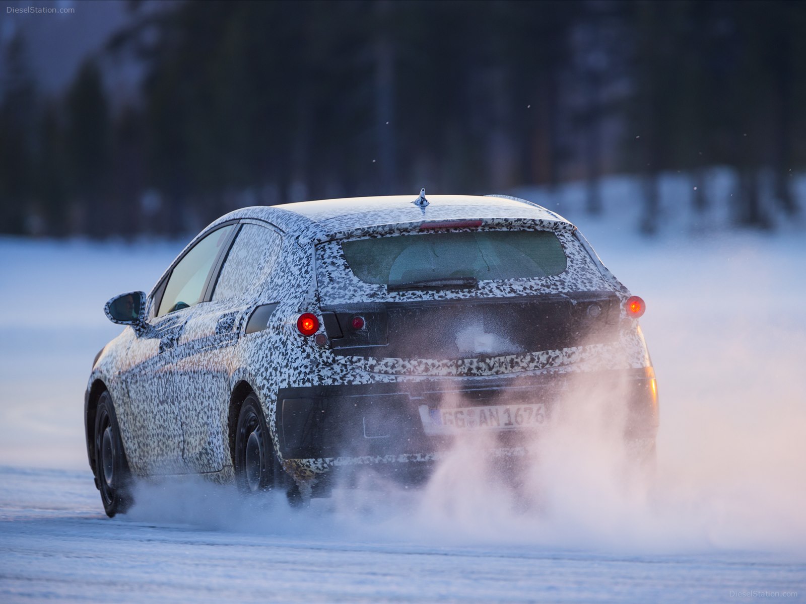 Opel Astra 2016