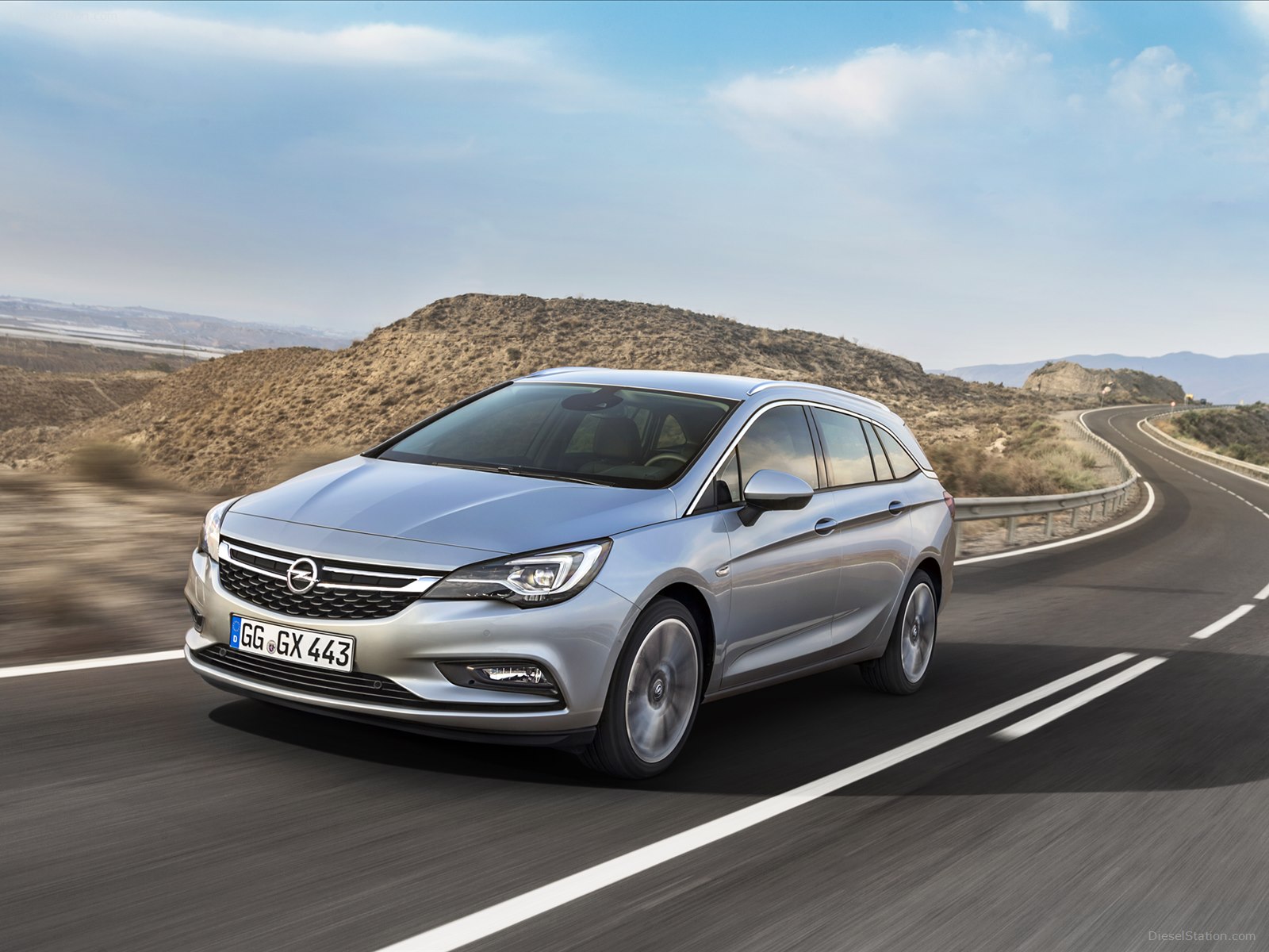 Opel Astra Sports Tourer 2016