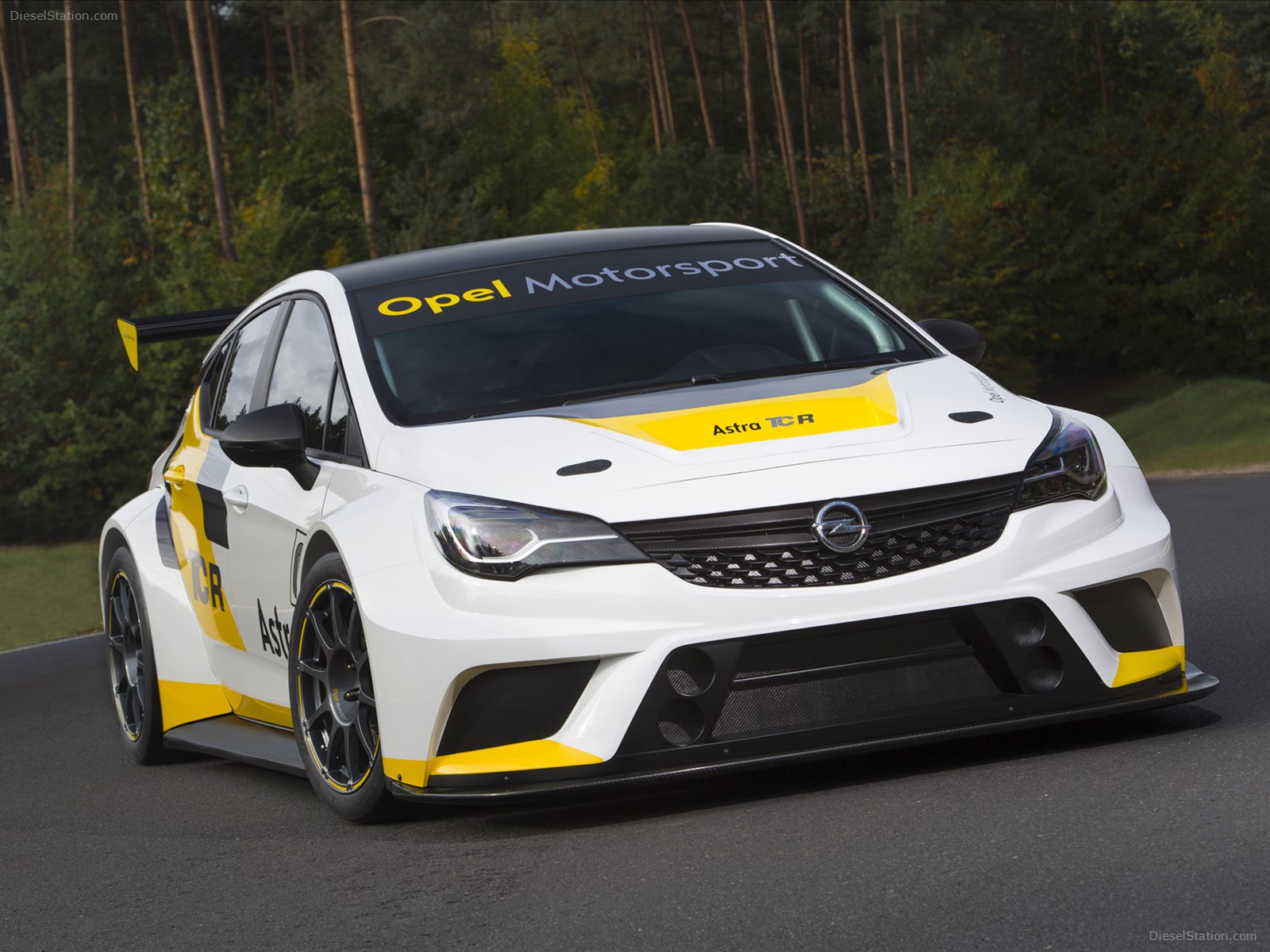 Opel Astra TCR 2016