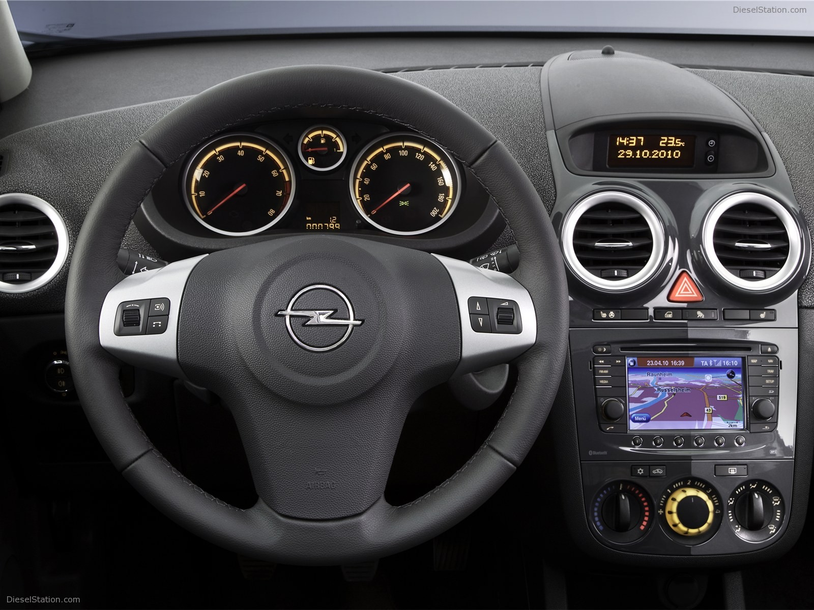 Opel Corsa 2011