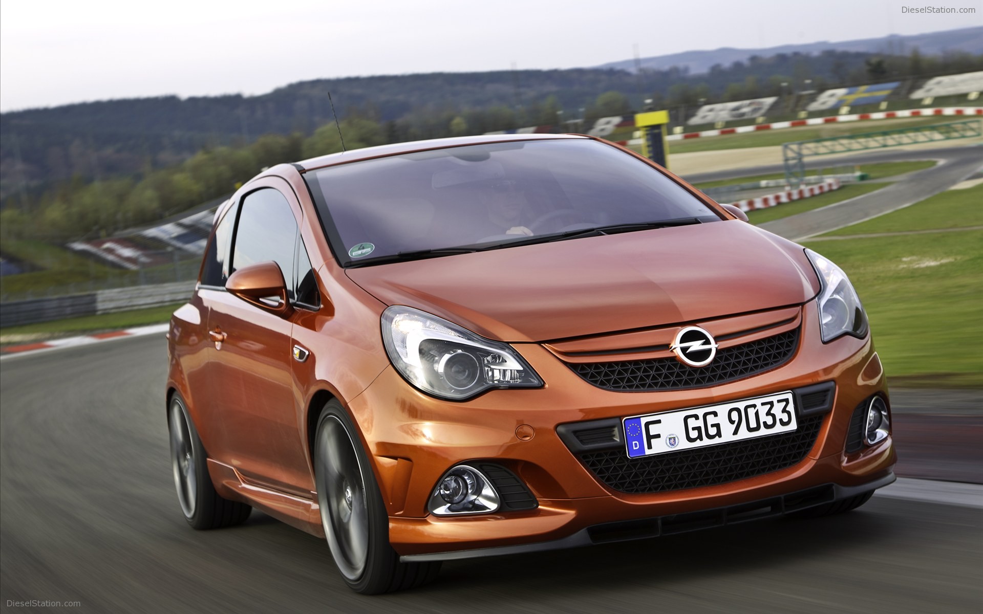 Opel Corsa OPC Nurburgring Edition 2011