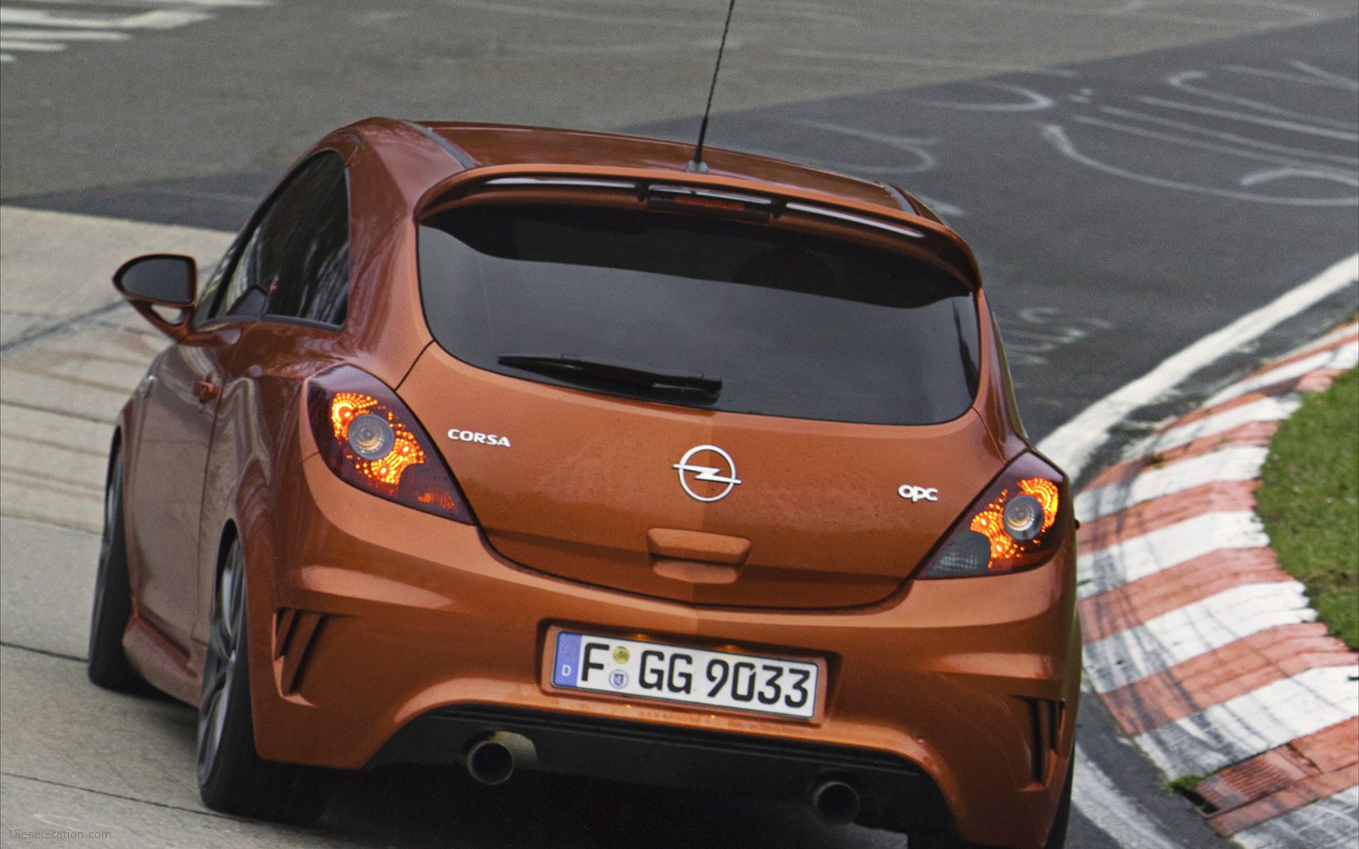 Opel Corsa OPC Nurburgring Edition 2011