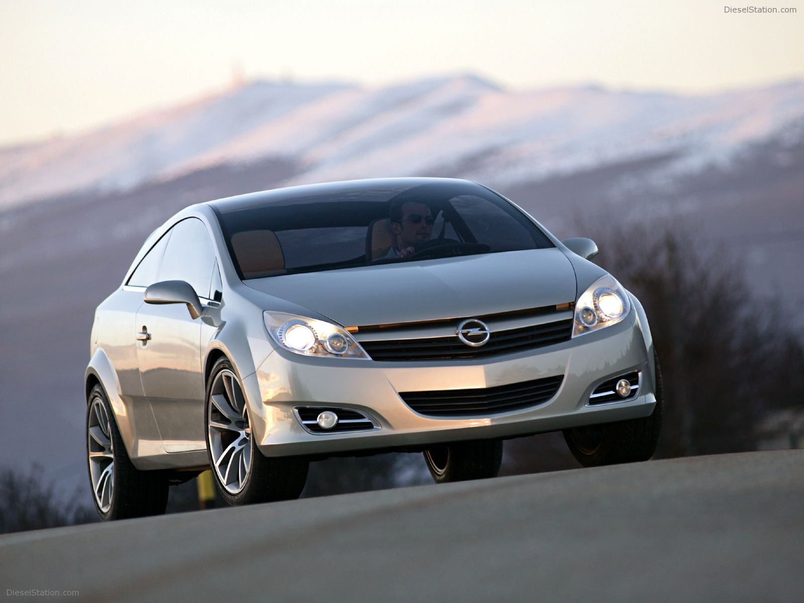 Opel GTC