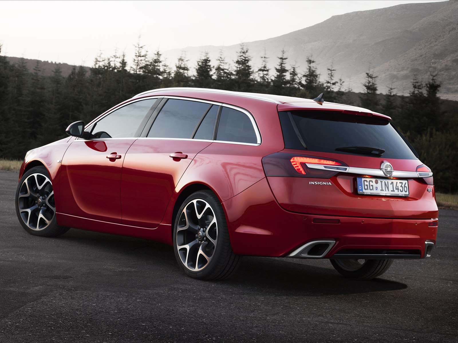 Opel Insignia OPC Sports Tourer 2014