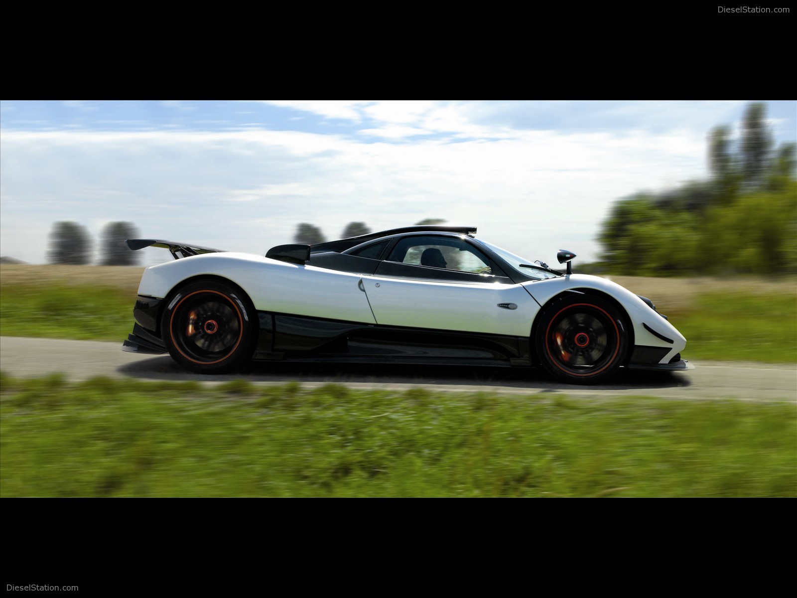 2010 Pagani Cinque Roadster