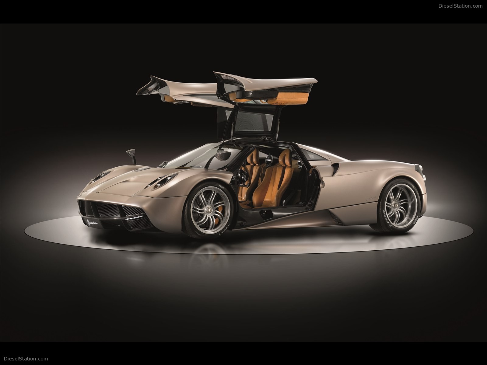 Pagani Huayra 2011