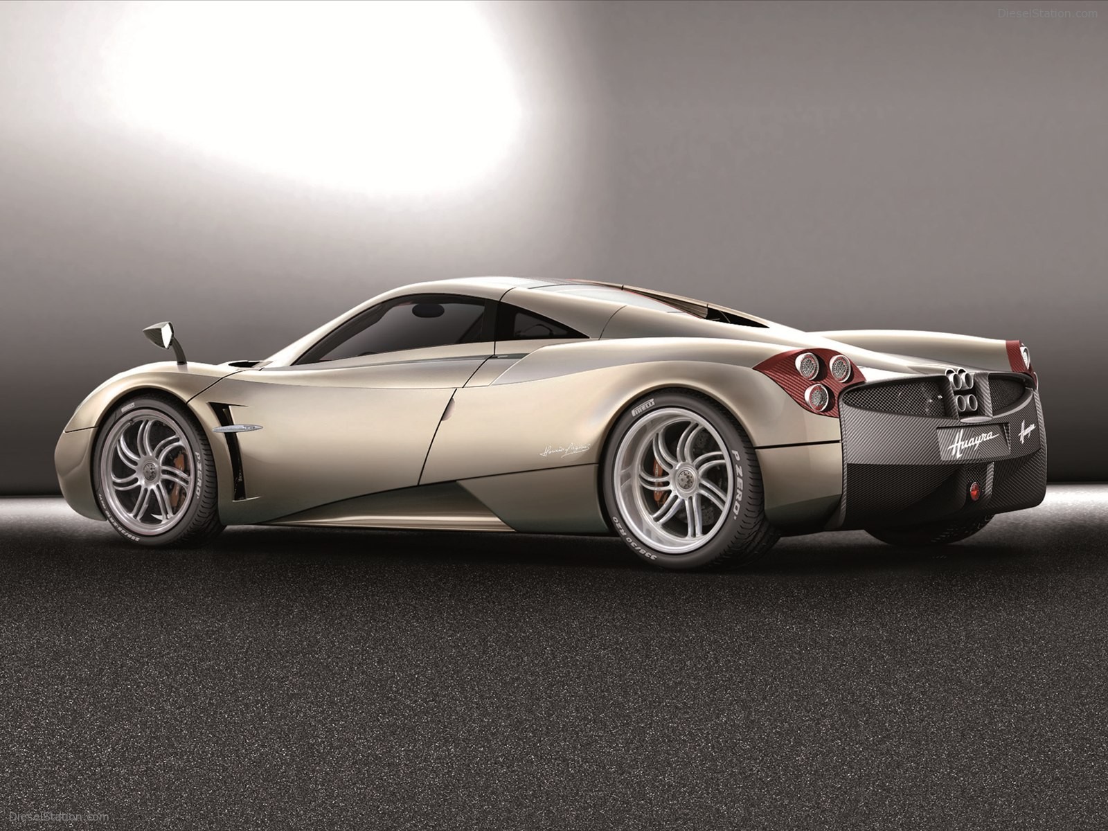 Pagani Huayra 2011