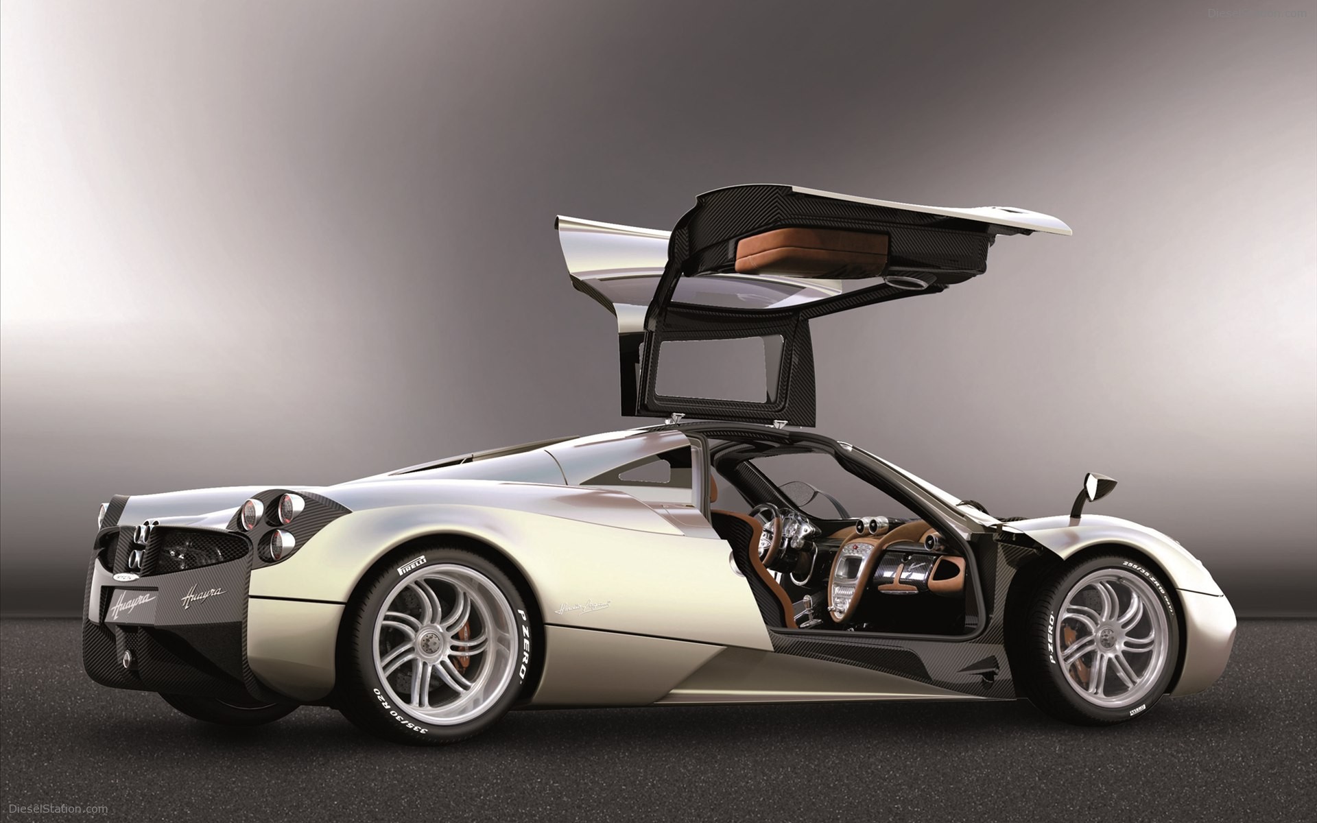 Pagani Huayra 2011