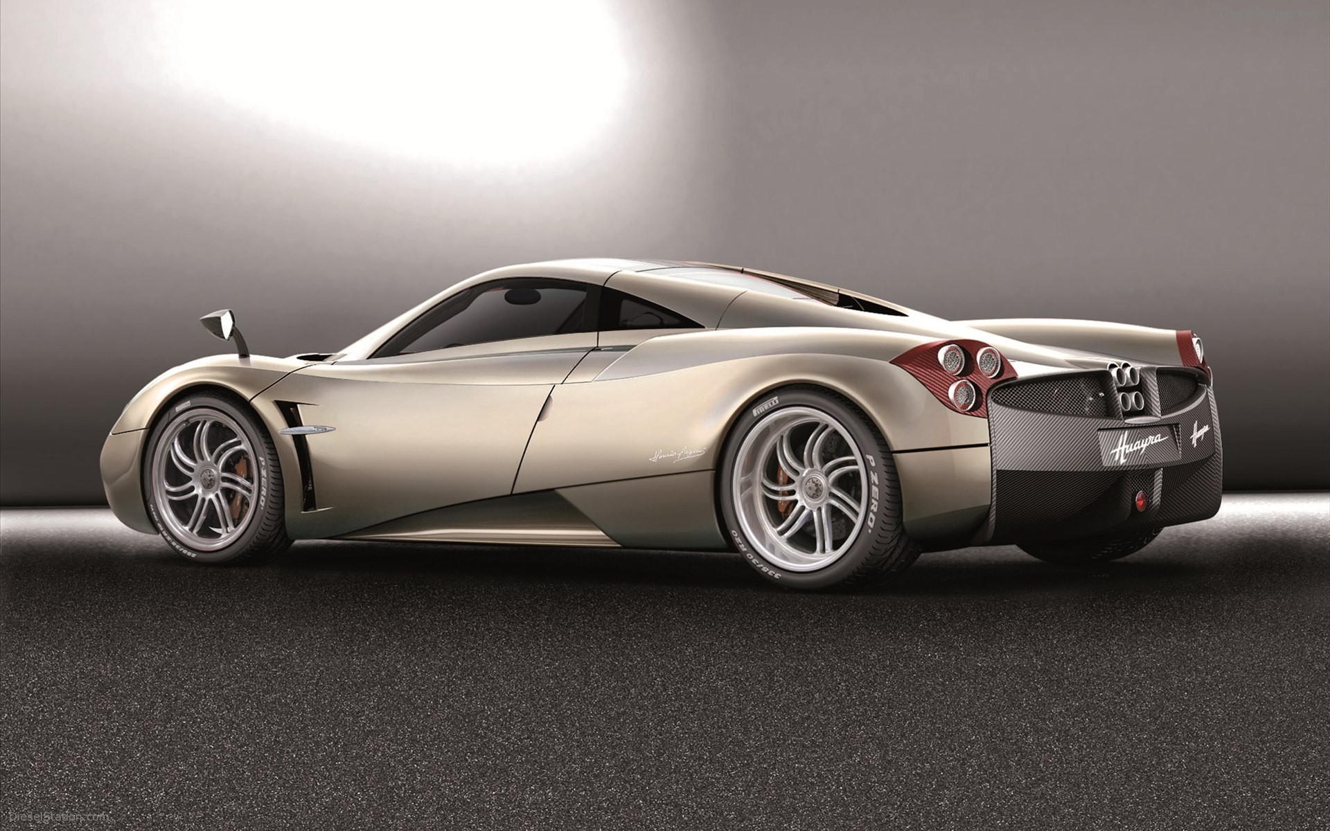 Pagani Huayra 2011