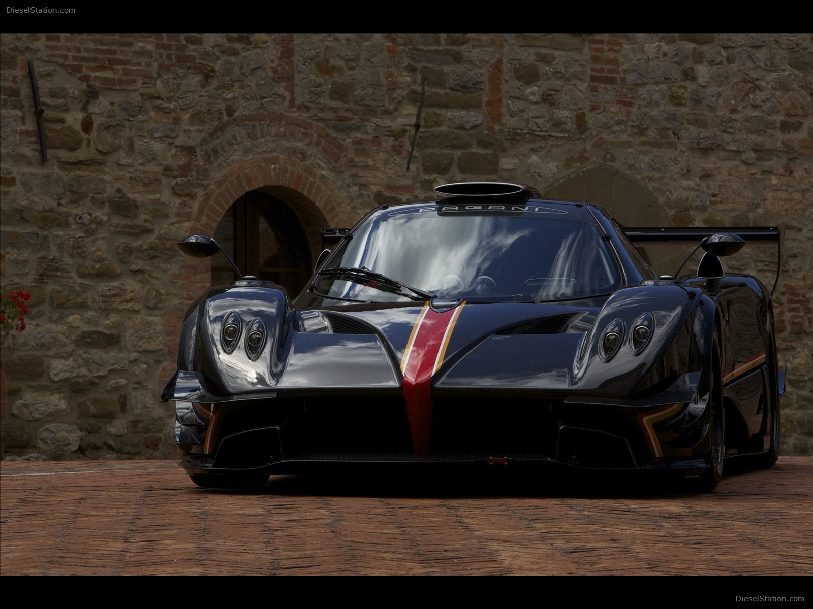 Pagani Zonda Revolucion 2013