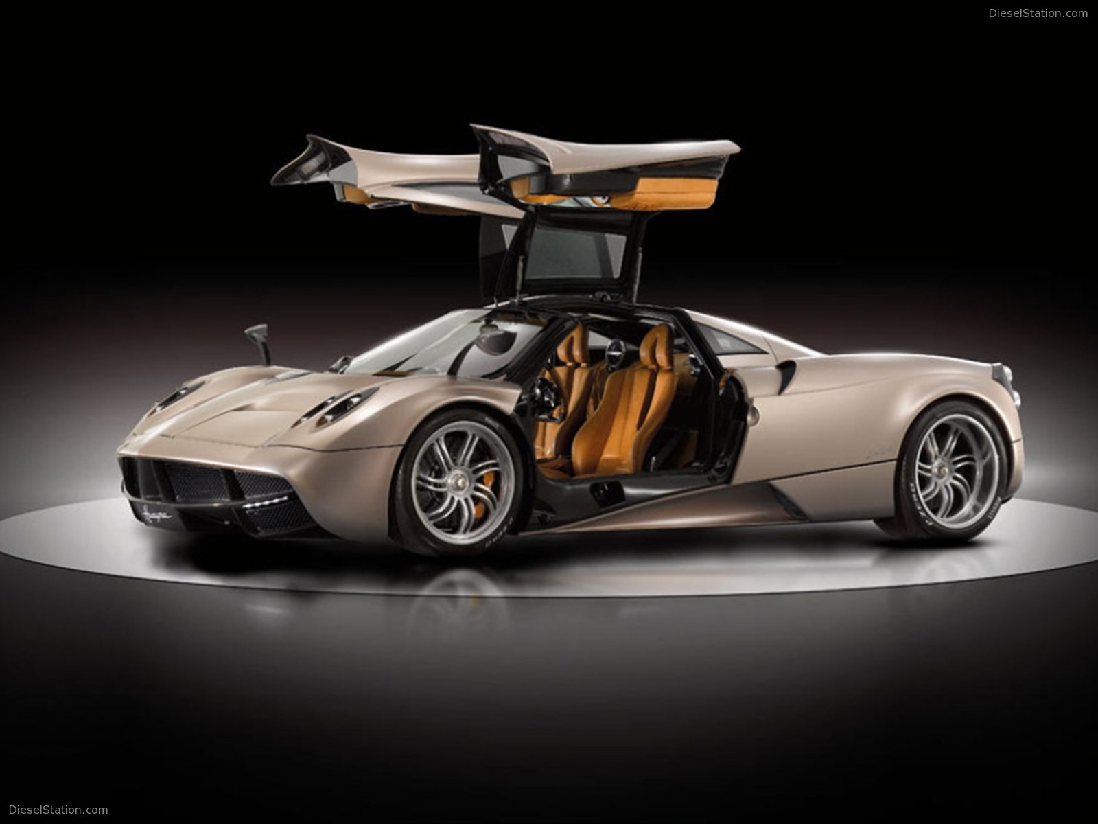 Pagani Huayra 2011