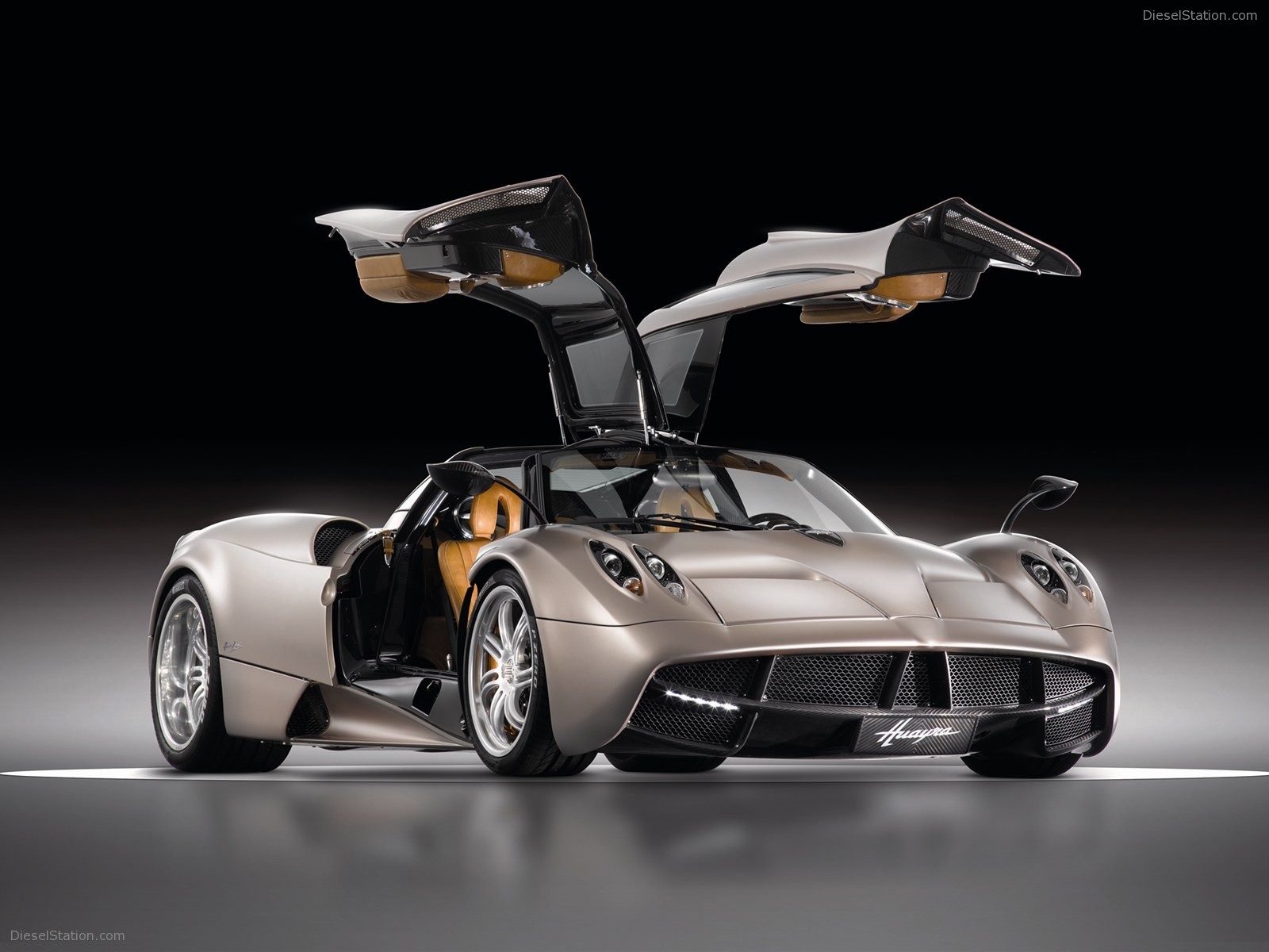 Pagani Huayra 2011
