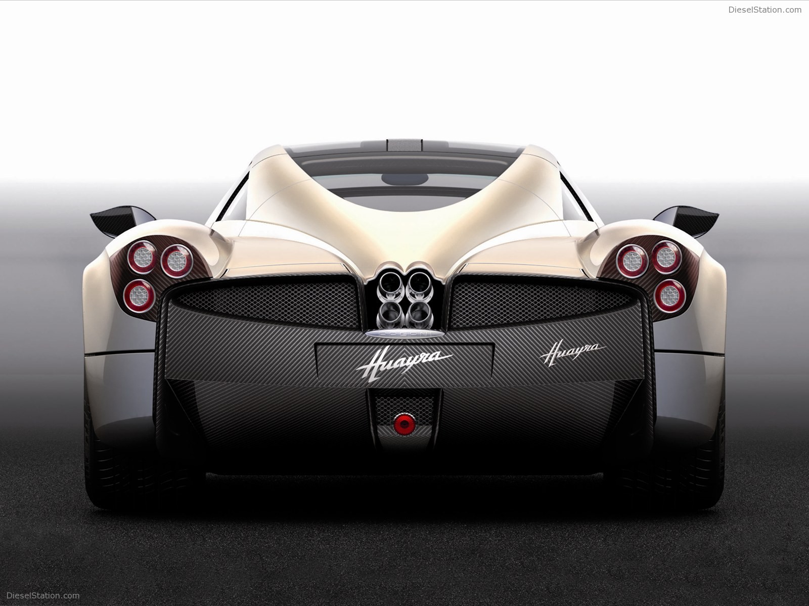 Pagani Huayra 2011