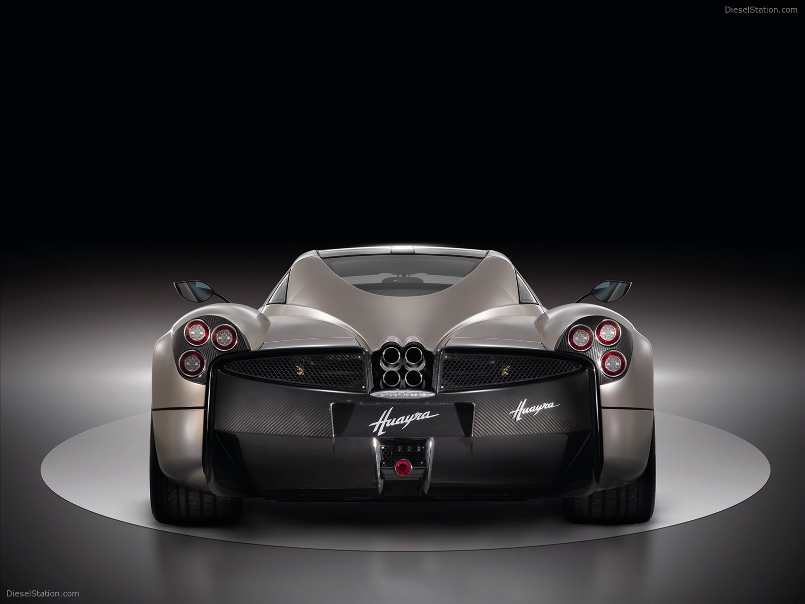 Pagani Huayra 2011