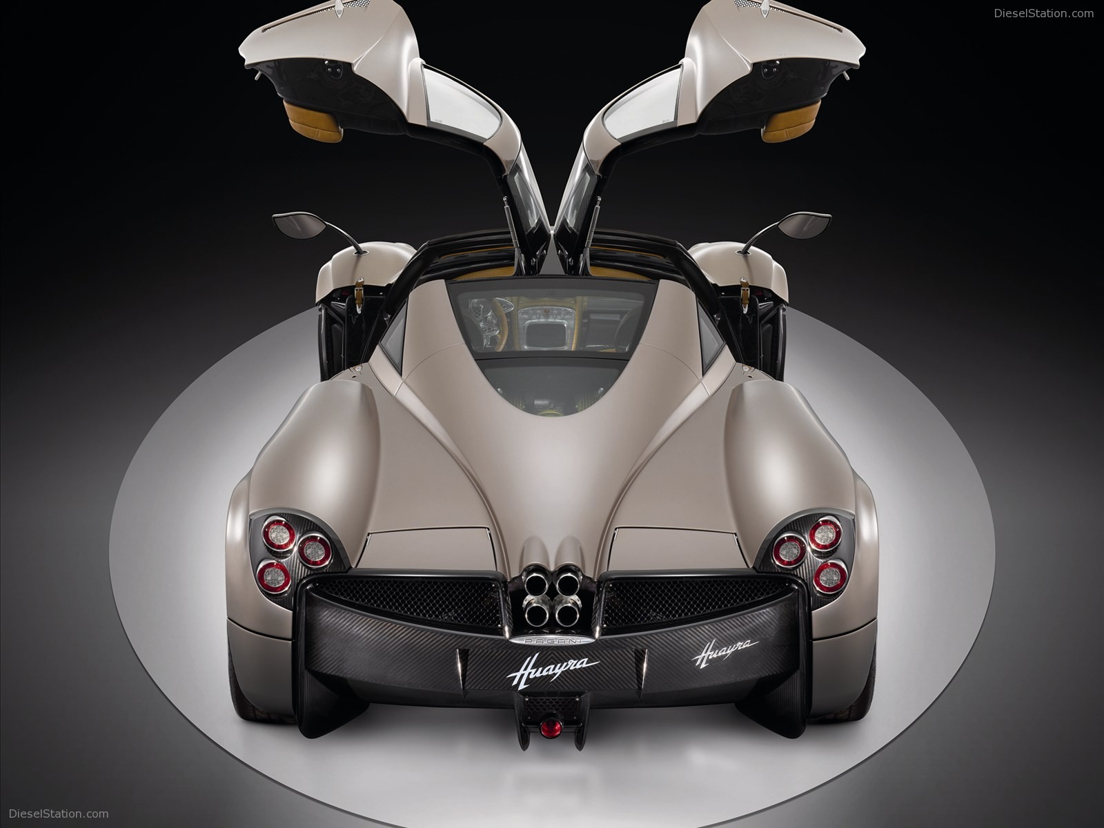 Pagani Huayra 2011