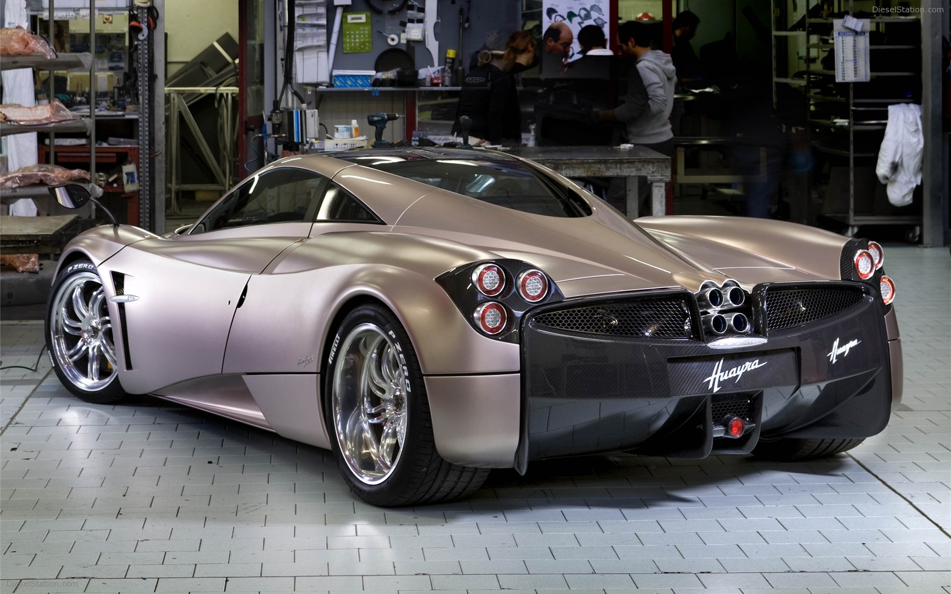 Pagani Huayra 2011